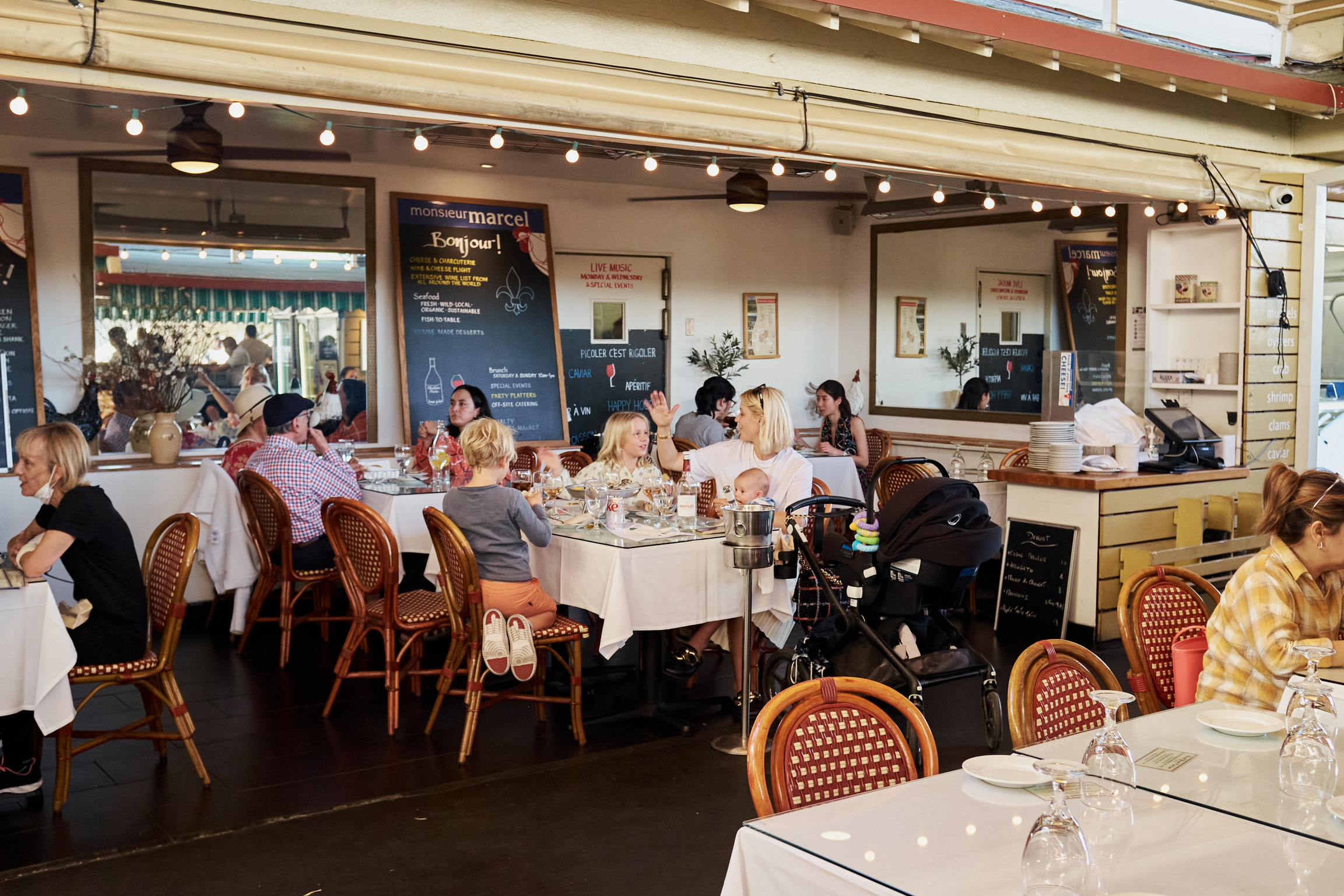 FE7FB5B6-E167-4FF2-805F-C21B24977F56