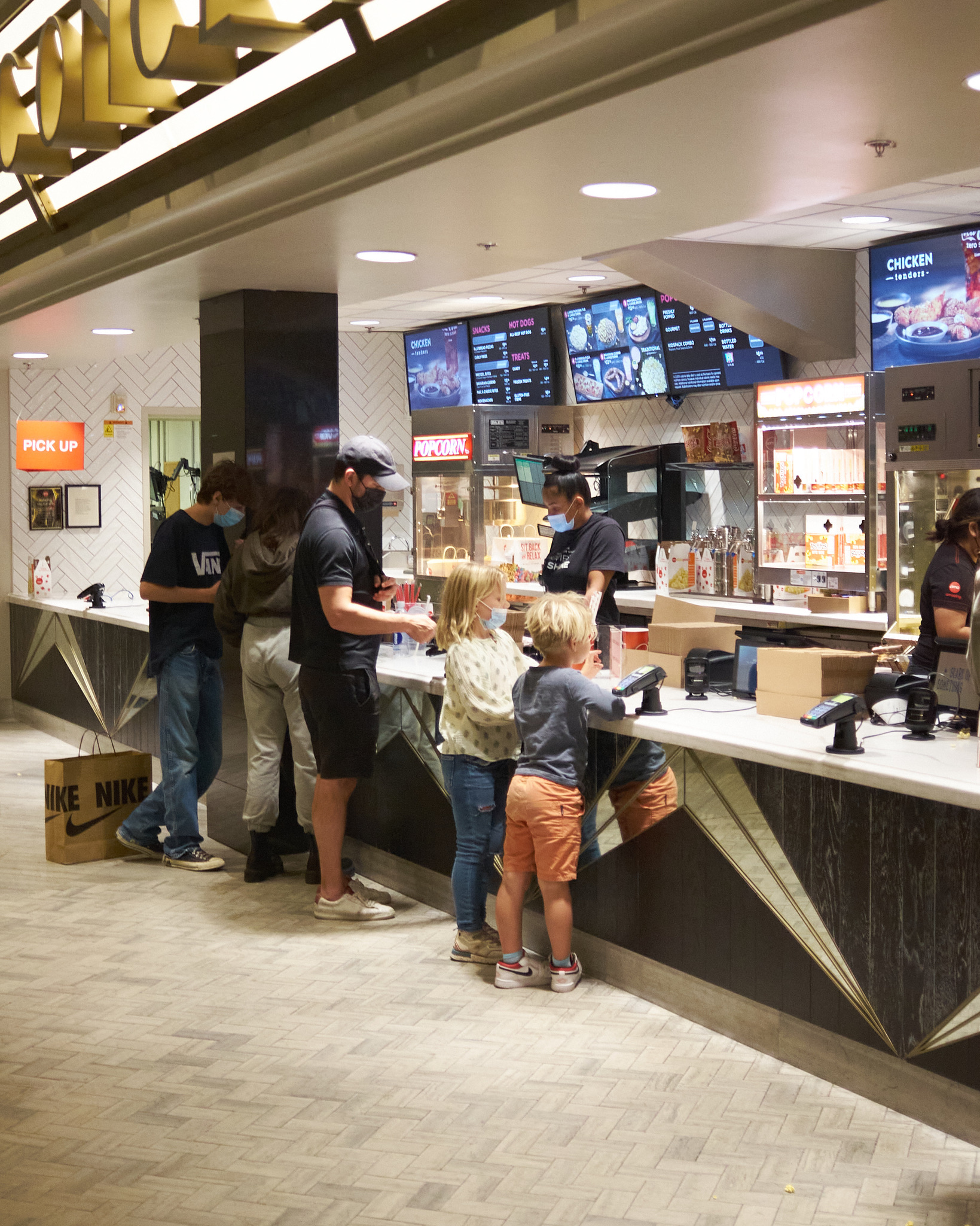 22043E01-4111-4859-9D39-3950BEC01D82