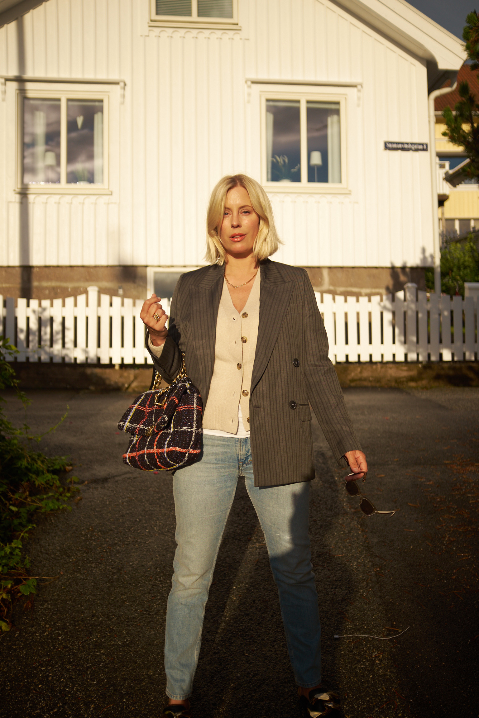 968C6225-054C-4DEE-9379-0F7B9B5623B6