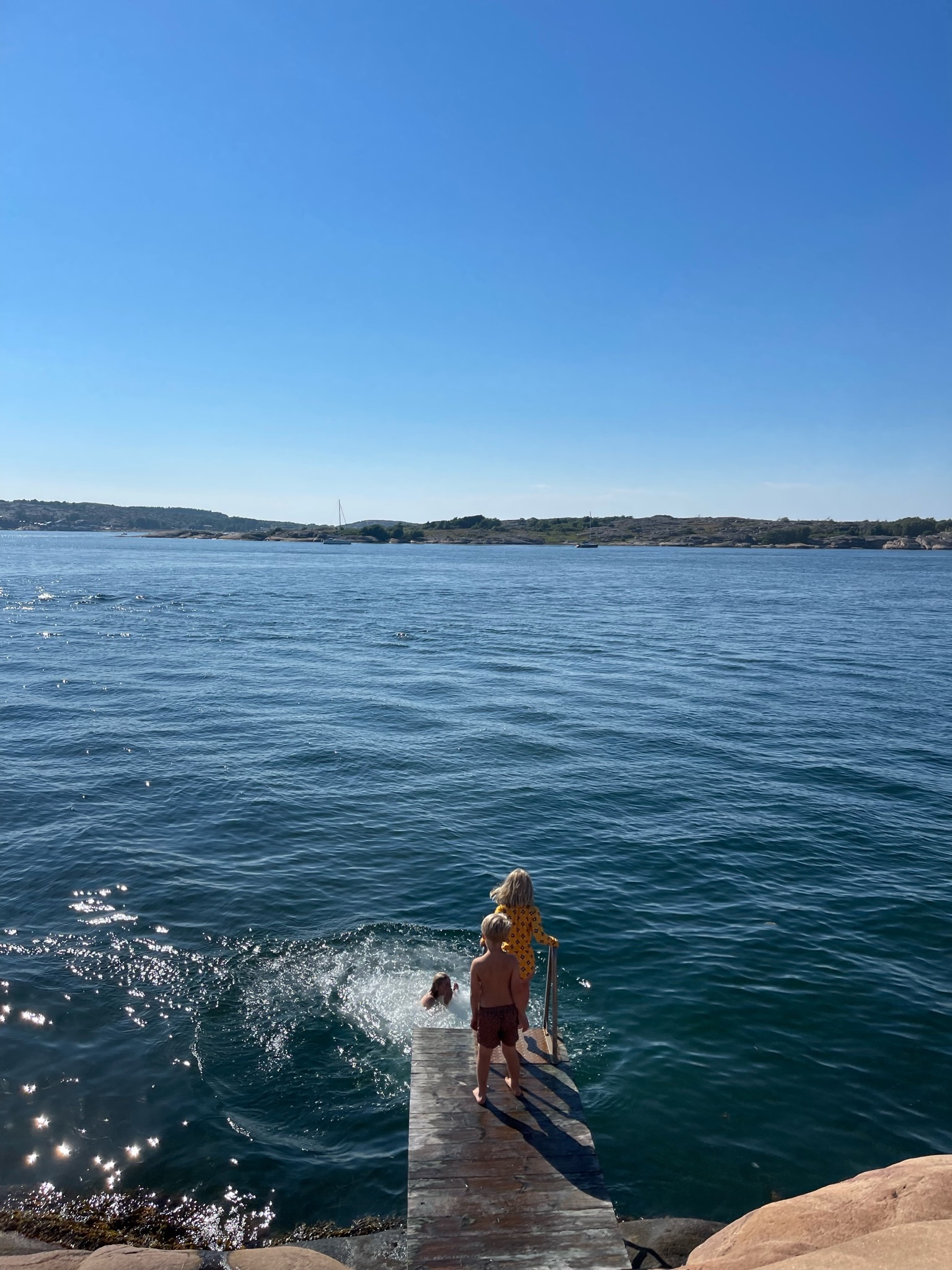 E922BD4A-9283-43A7-8273-AACBA4558004