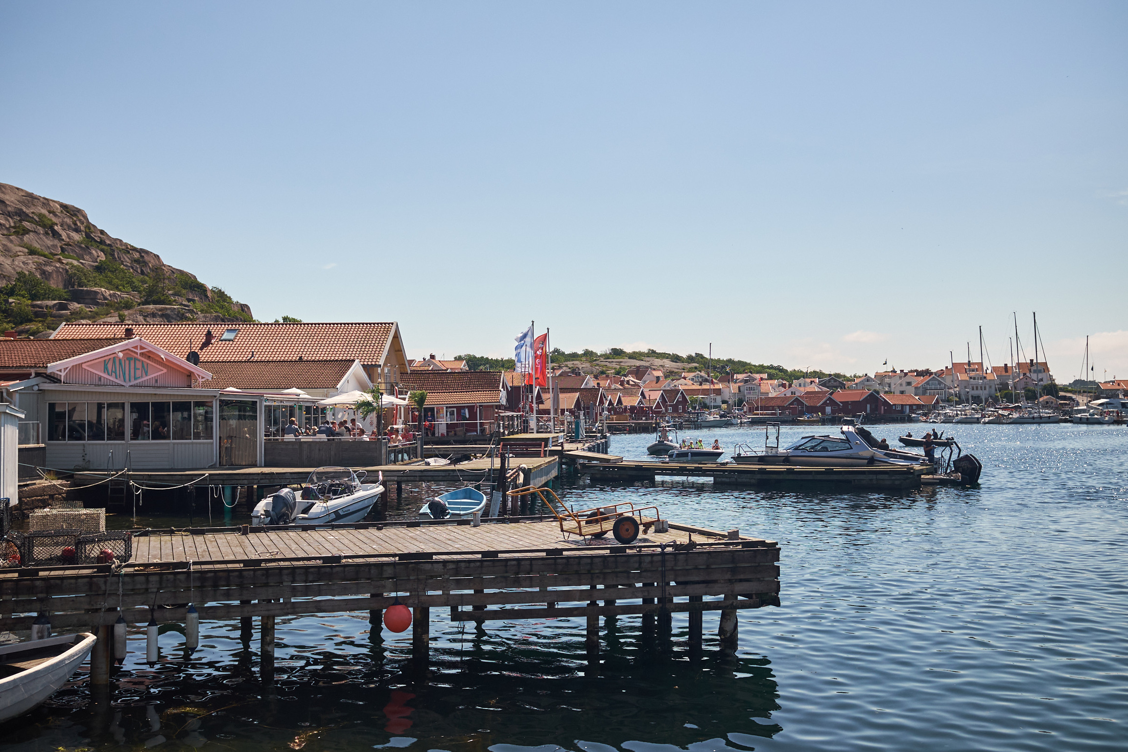 79175240-8255-4E62-9362-4FFF7F195C52