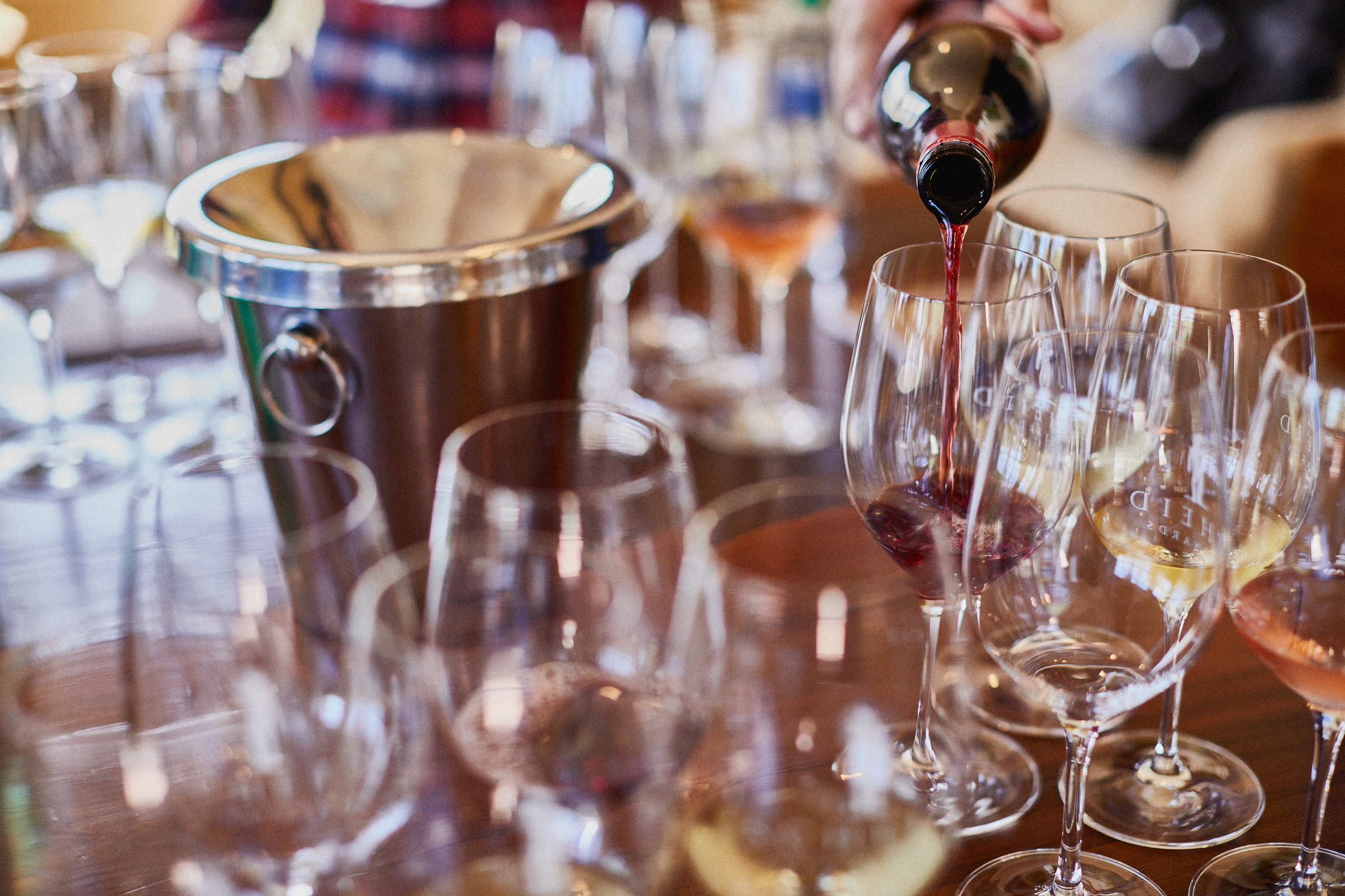 EEF9C97B-FEE3-4ECF-859E-45773602ED9A