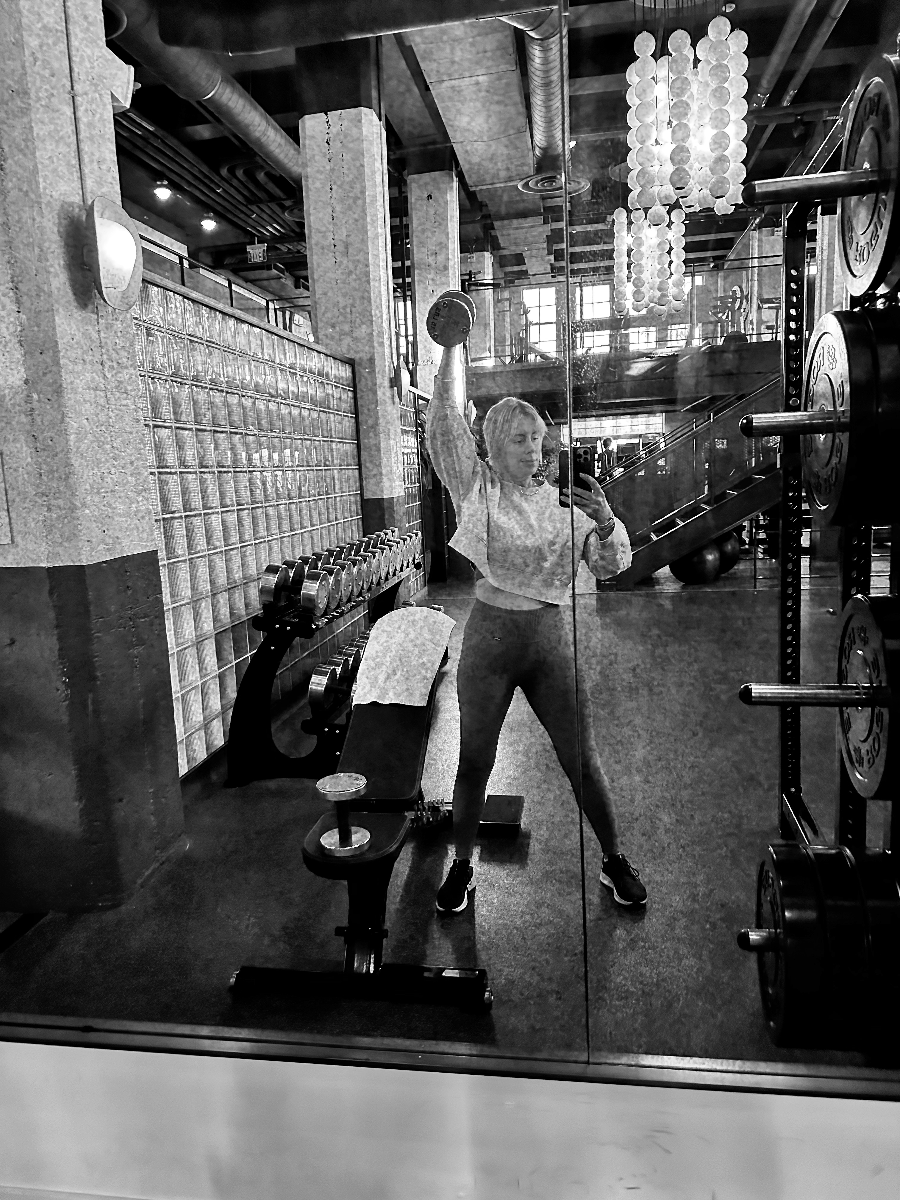 7DF5ACBC-4AA0-4D57-9850-999AE781AE24