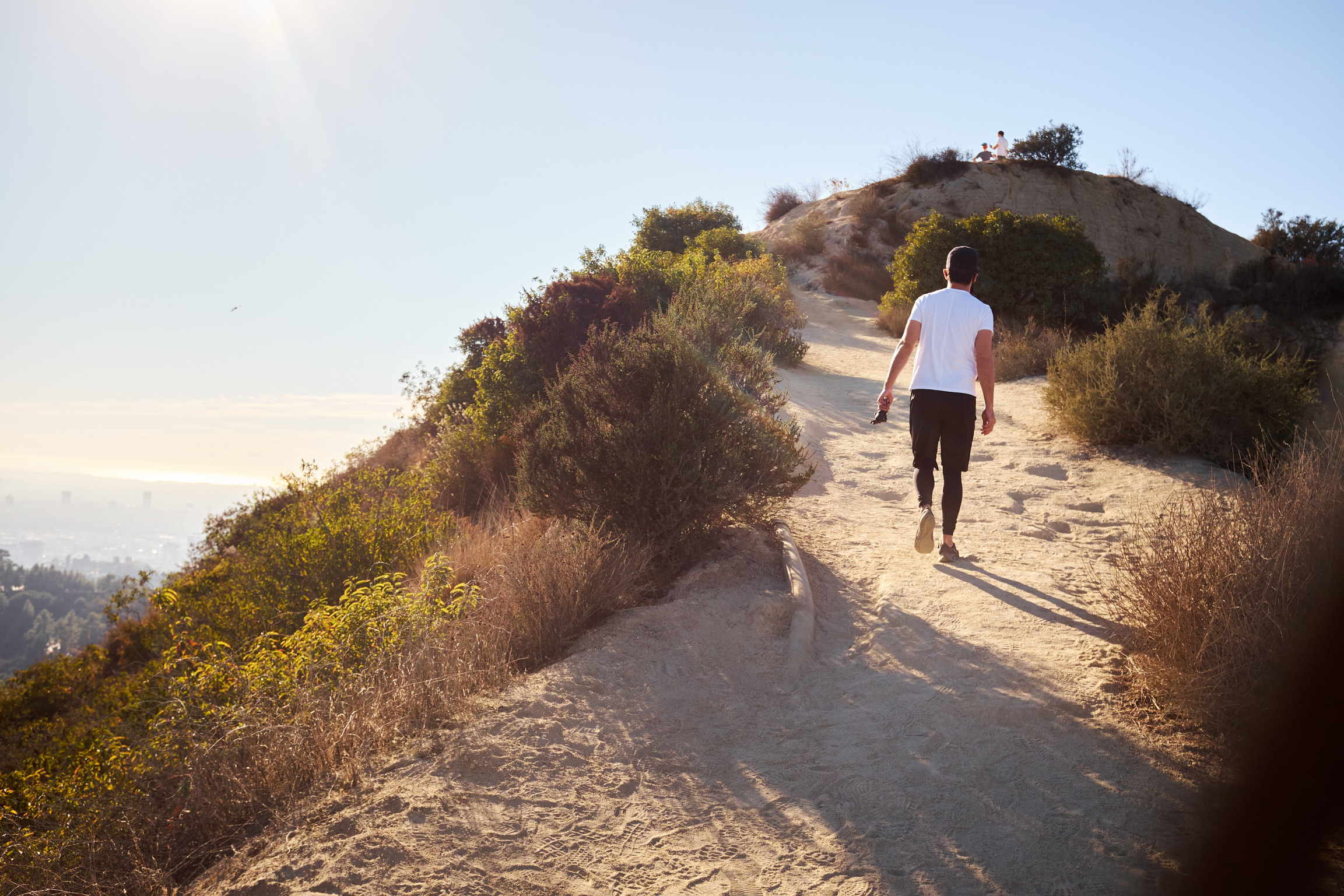 BF6466A8-D1D1-4452-94B3-4CC98EE1BE2B