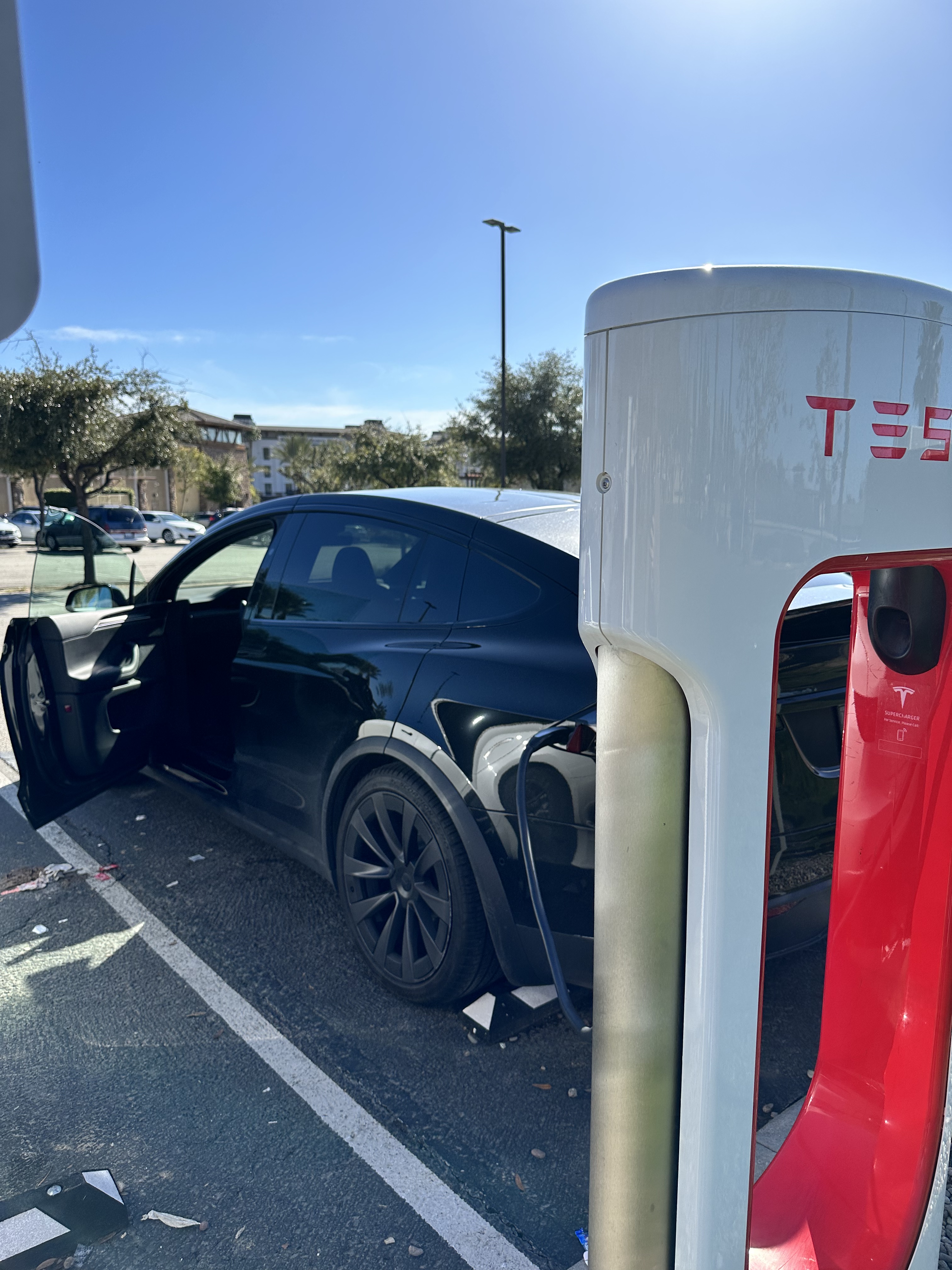 A25499BA-4ED9-42A1-87FC-2B0CF286D91E