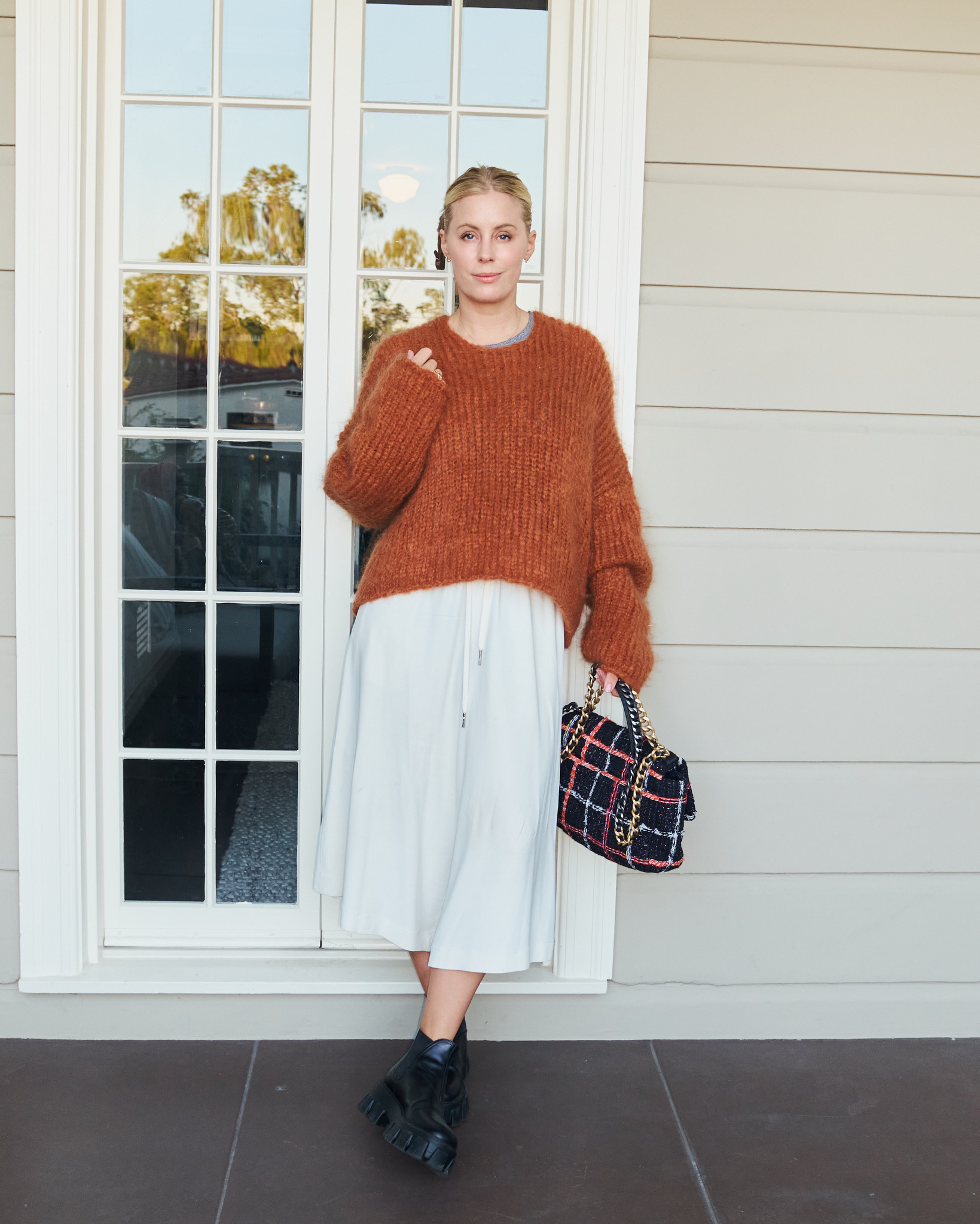 3FAD1980-AC9D-40B8-9A97-55AF79C477F0