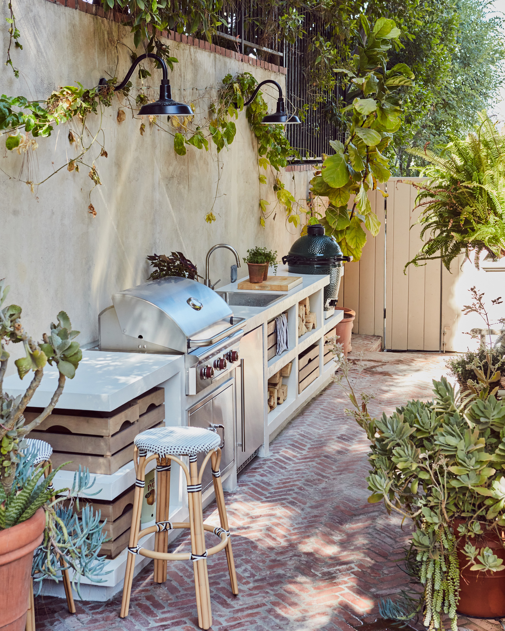 942F58EA-B741-4483-B292-C293E77B58B2