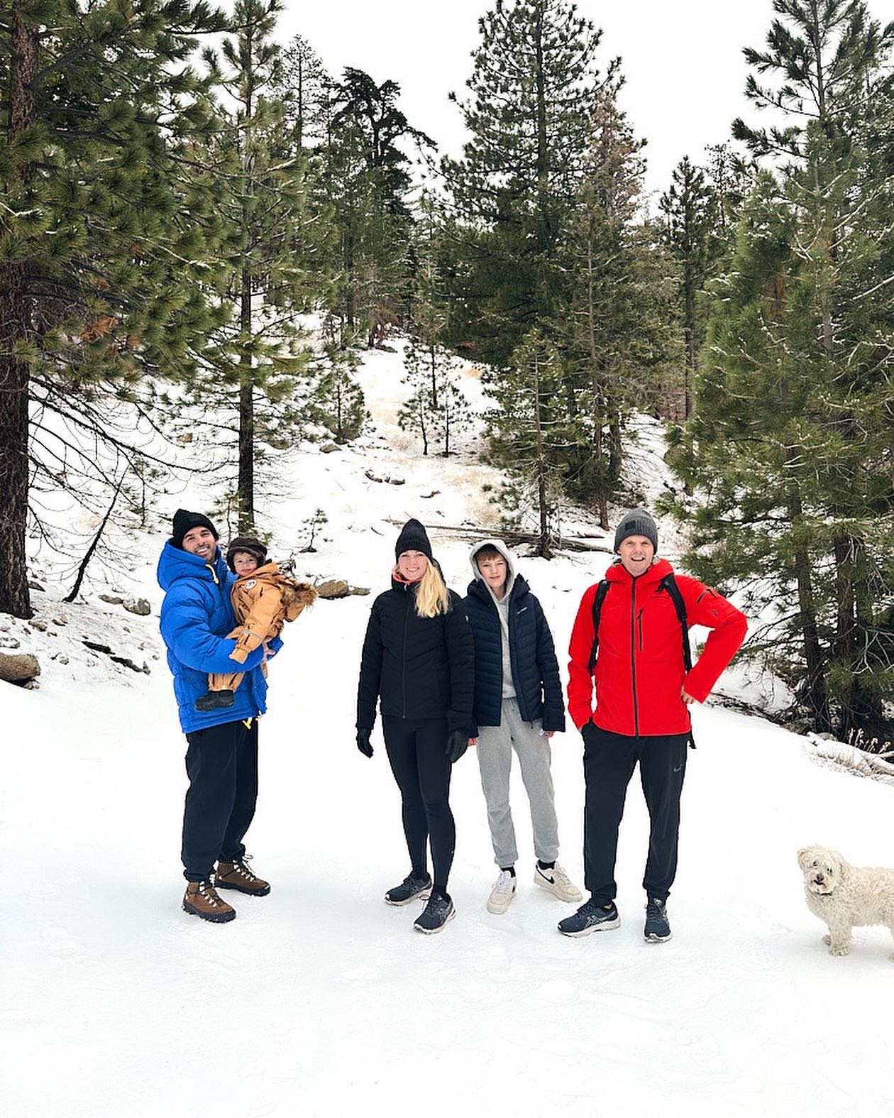 00C424E5-641F-4A78-A083-9A3CB424CC04