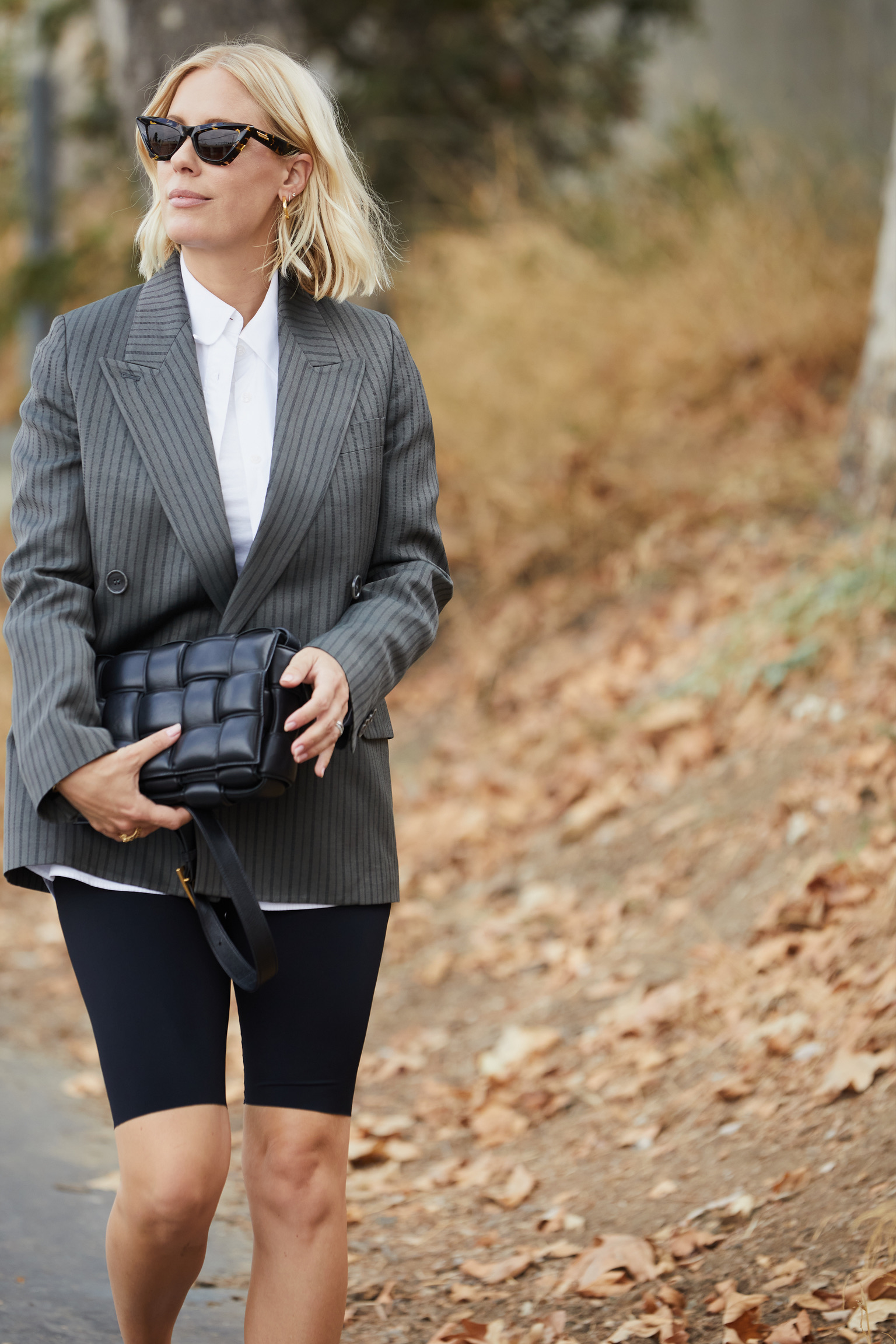 6A557130-0D46-402E-AA6E-379E5278AF4E