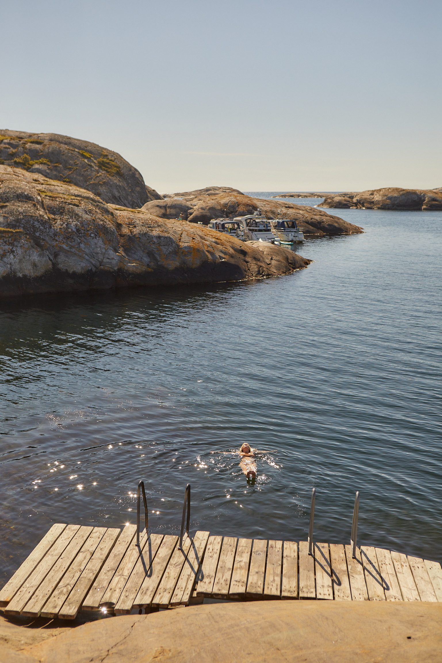 7F2DC32A-987F-42AF-ACD8-C5F9AFB9D22B