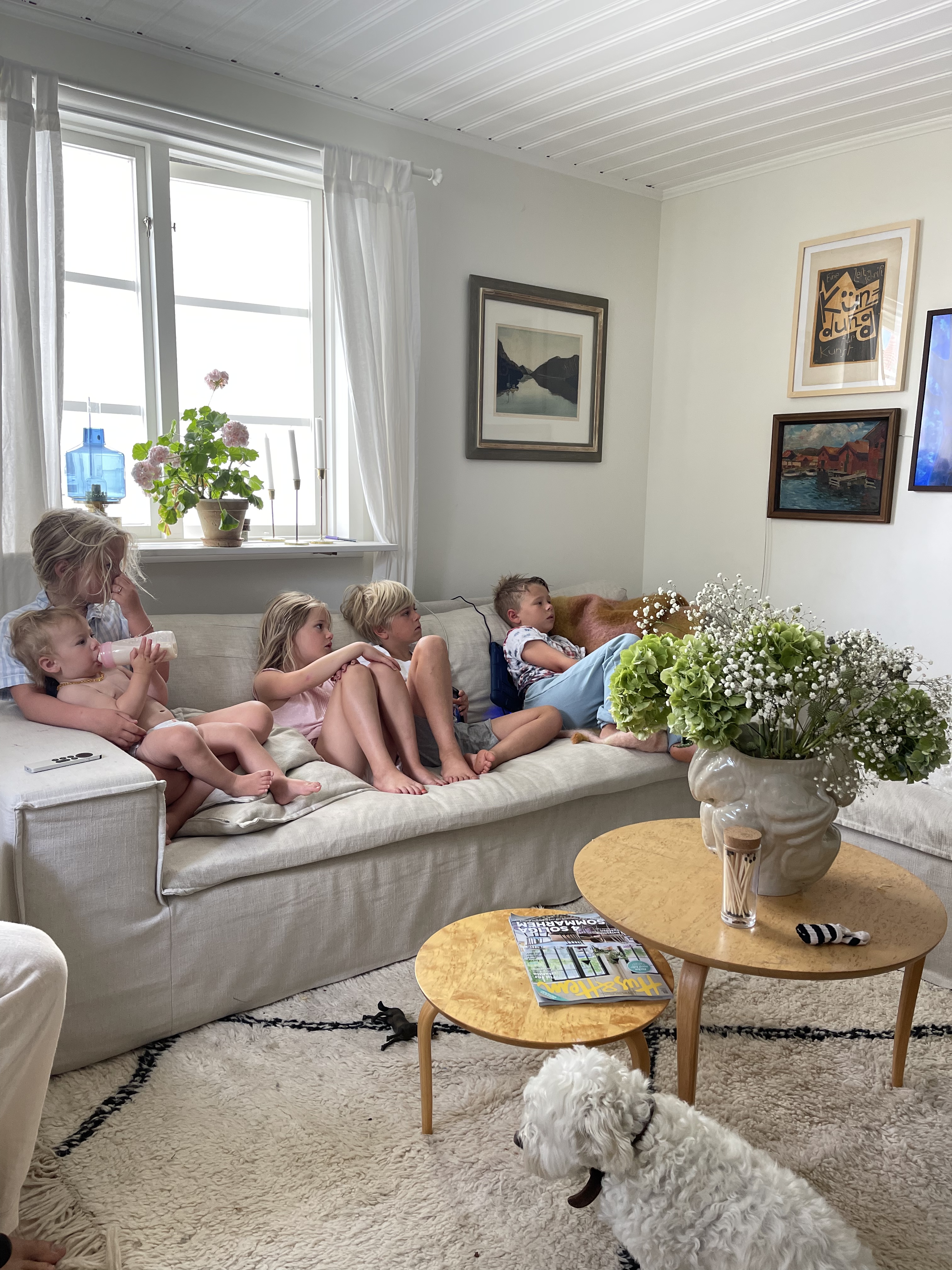 BF9839B3-BB31-4ECB-AE8E-87F66B5D5F5B