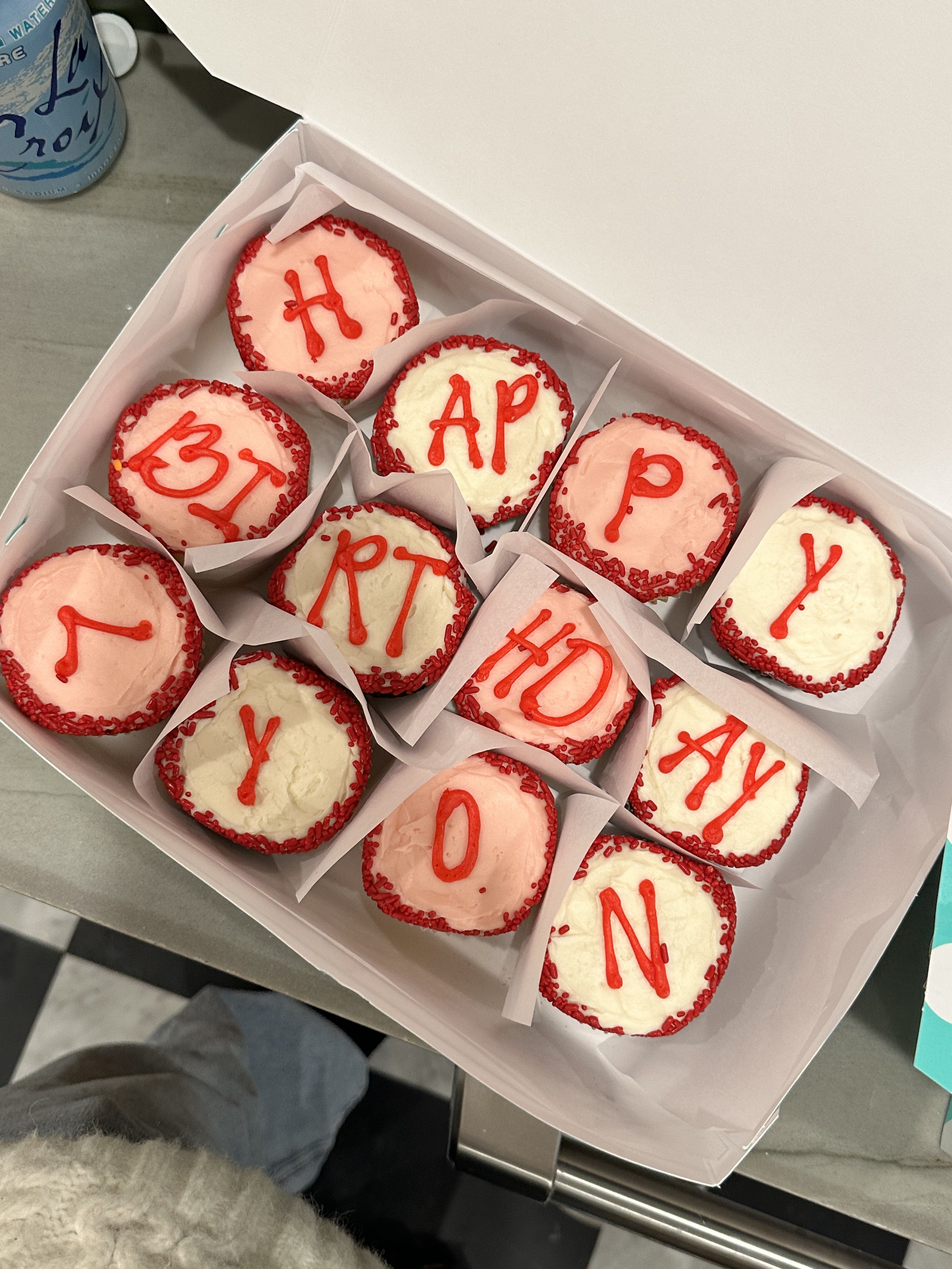 660EC8A6-5AB6-4B3B-9AD9-AA6F25FB1921