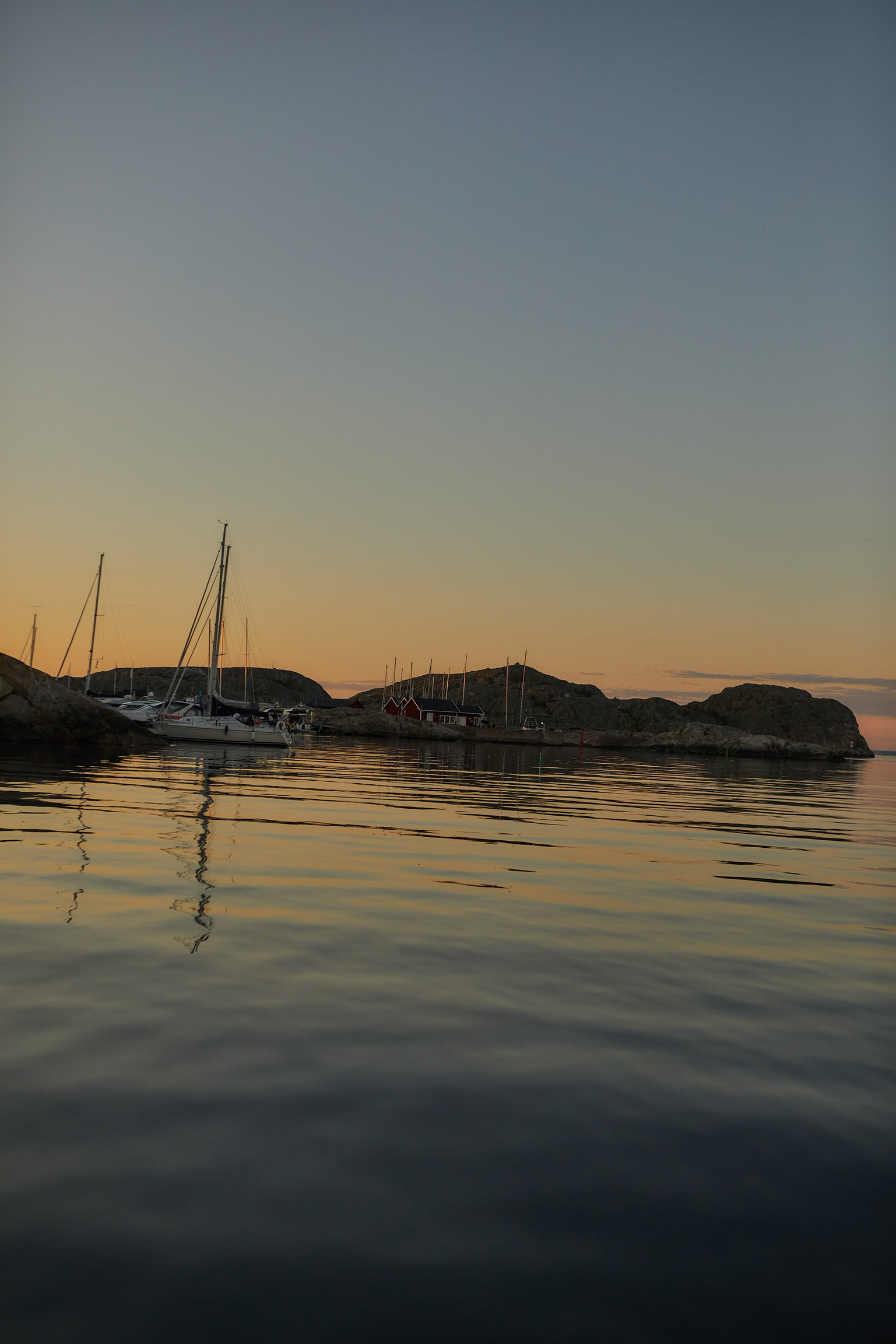 0906A954-80C2-45DF-A68C-E2FE81BBA322