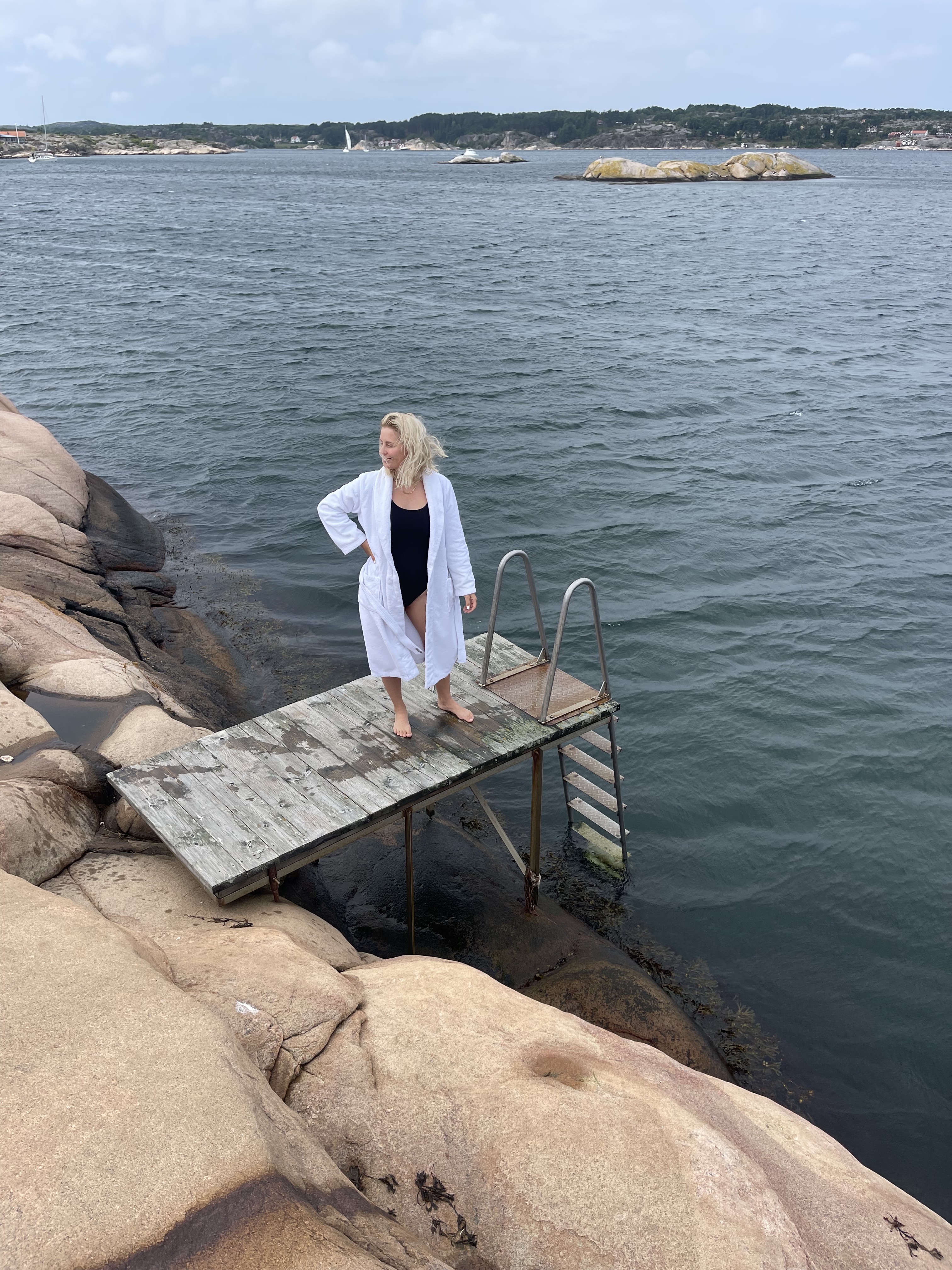 4AA598BA-9EAC-46D9-8E8E-276FE0E84694