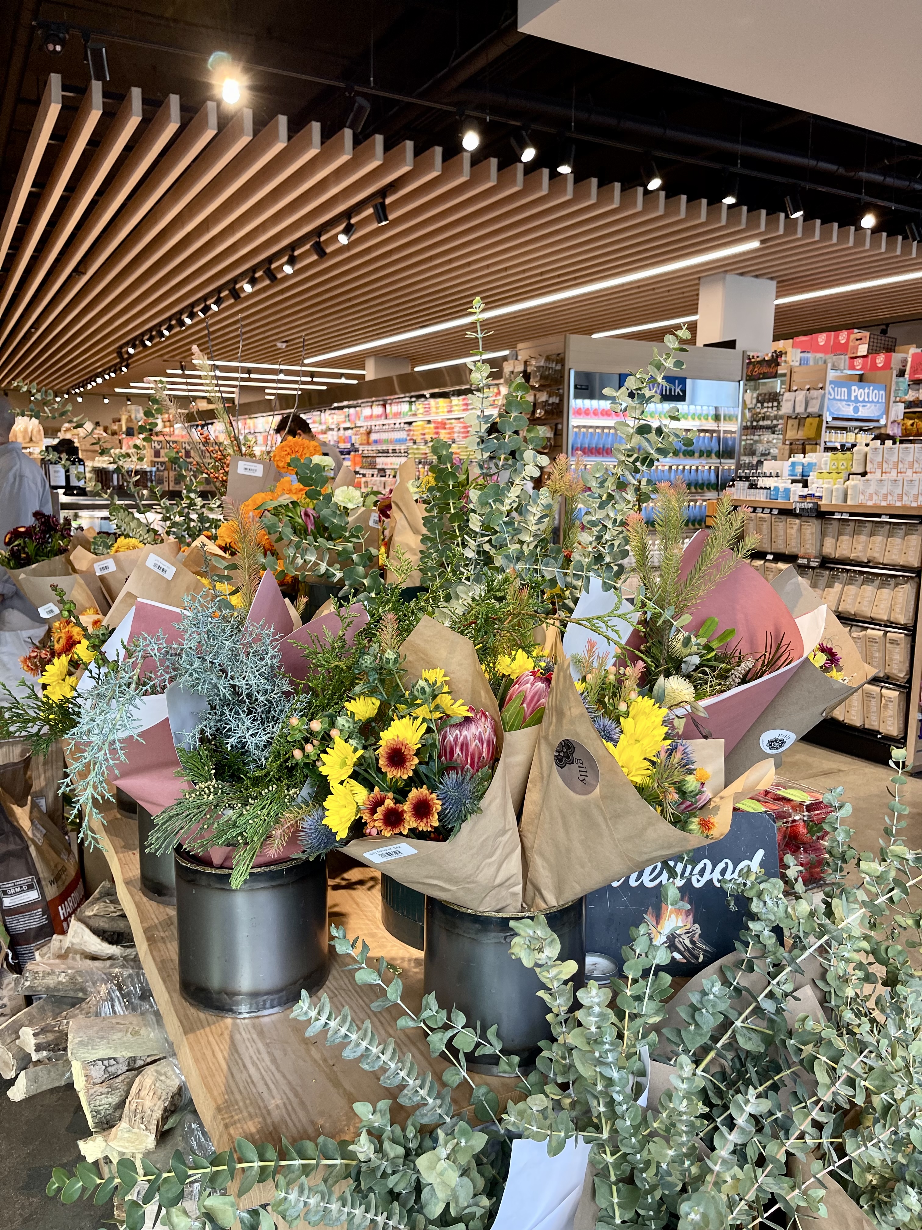 DFF25D45-F9E4-408B-BE85-833EA694593B