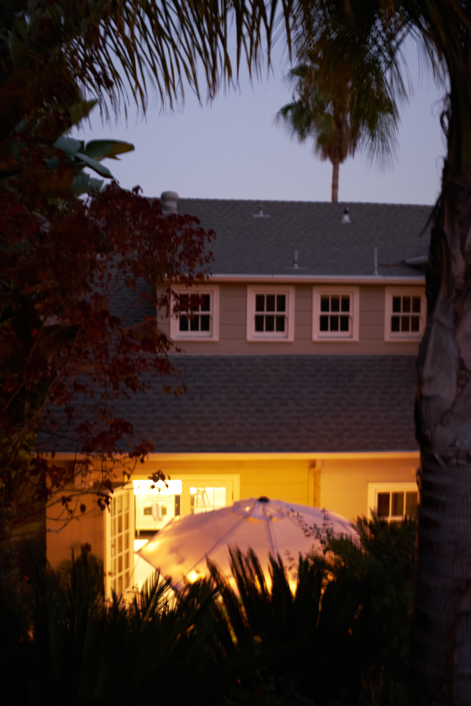 E8D59D50-0635-45AB-8C03-719095D3D540