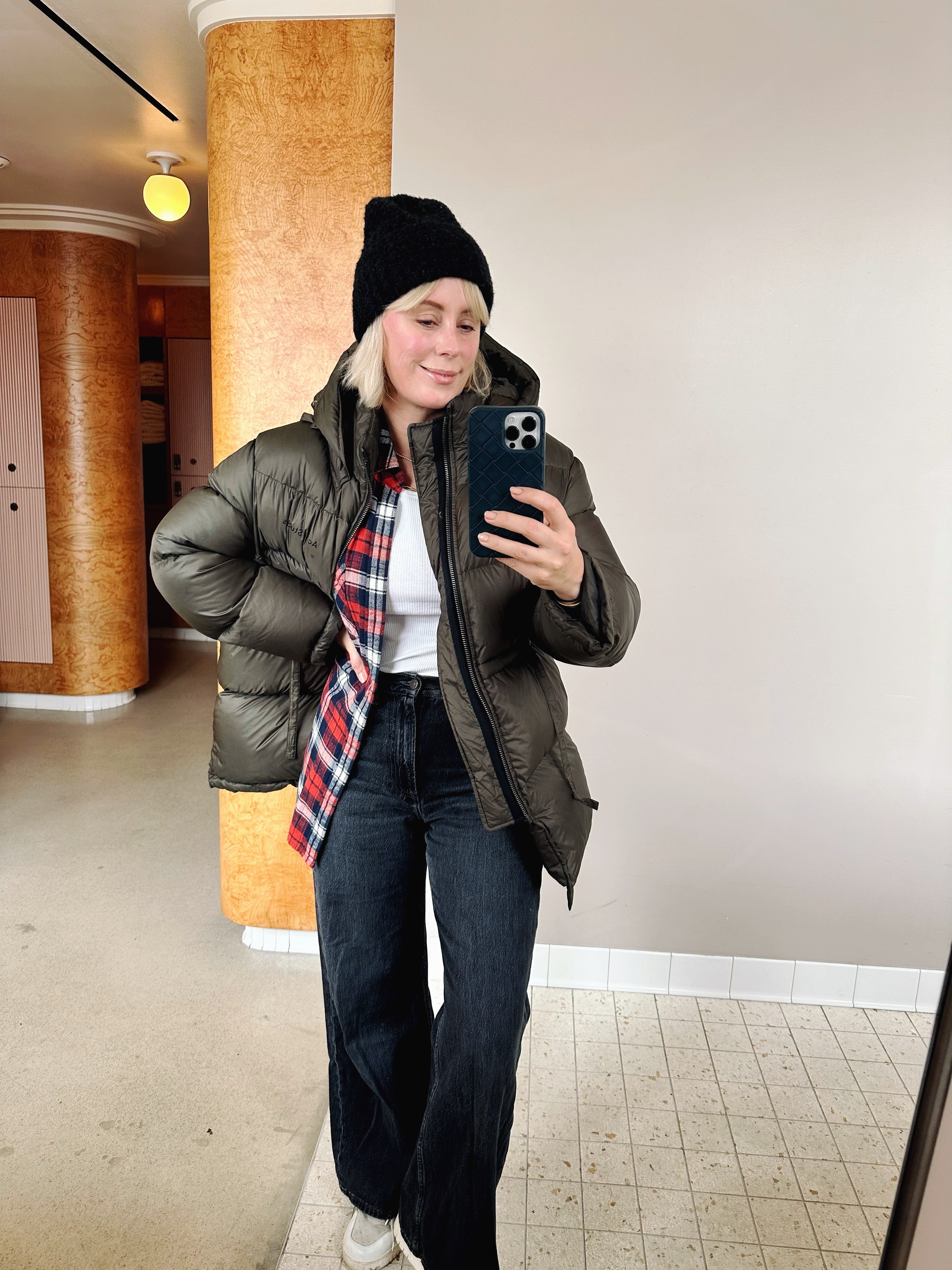 2D495FFD-692B-4A53-AAB5-421CFE929E61