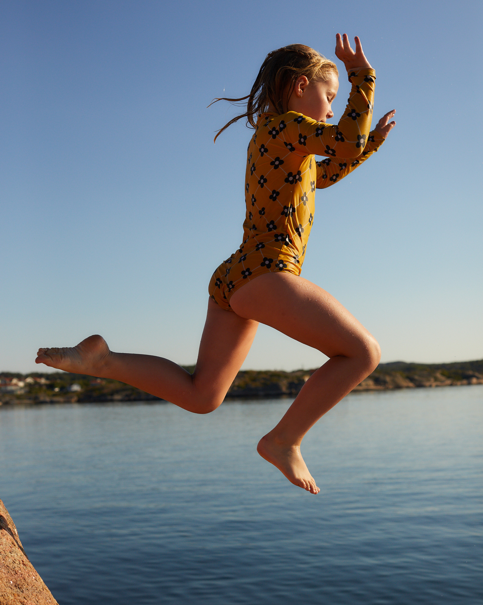 E12646EB-9C9F-473B-9601-D92B625BF7E6