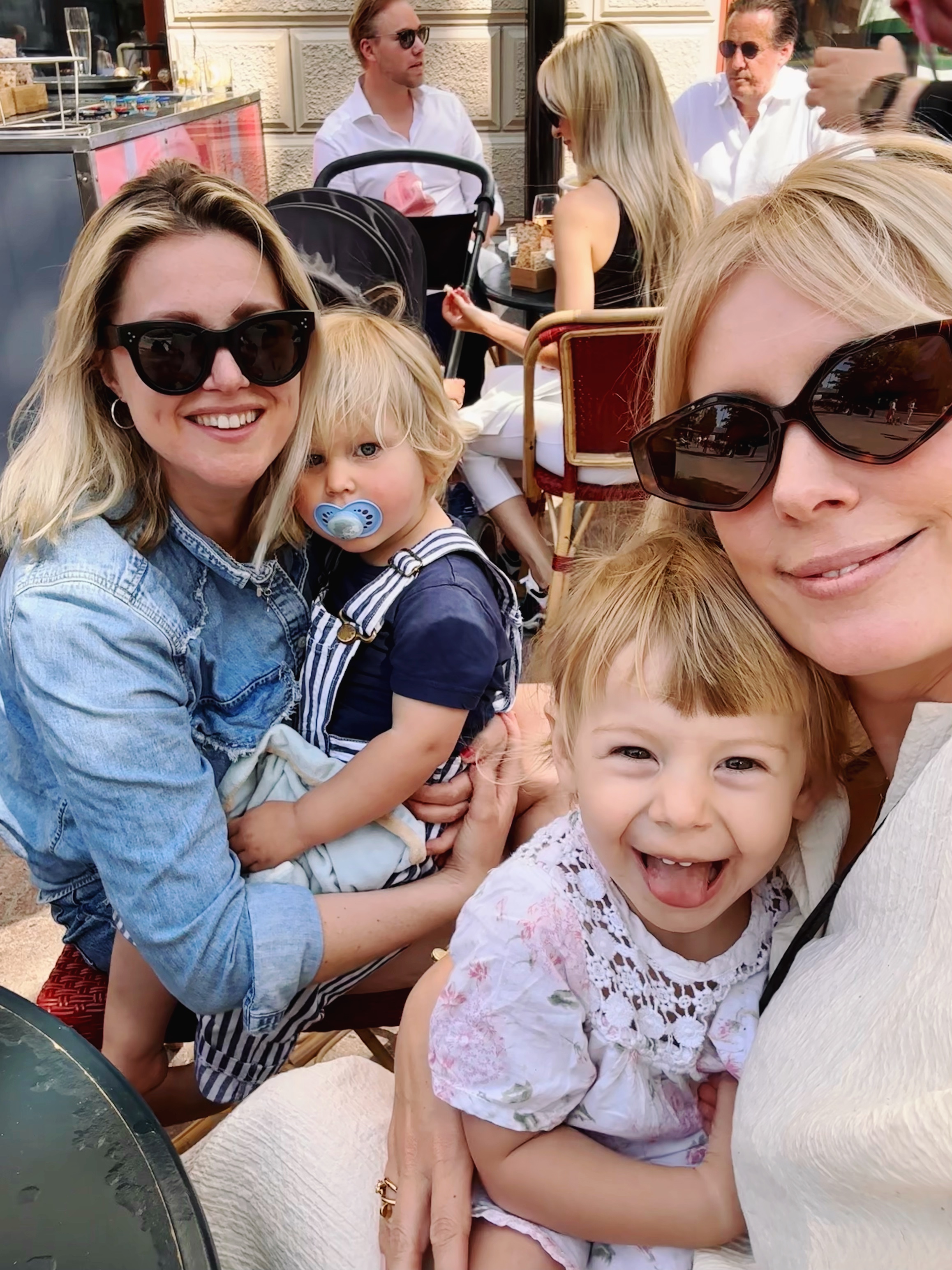 3AE627A5-6A7F-4D47-BA41-395D3AD1983D