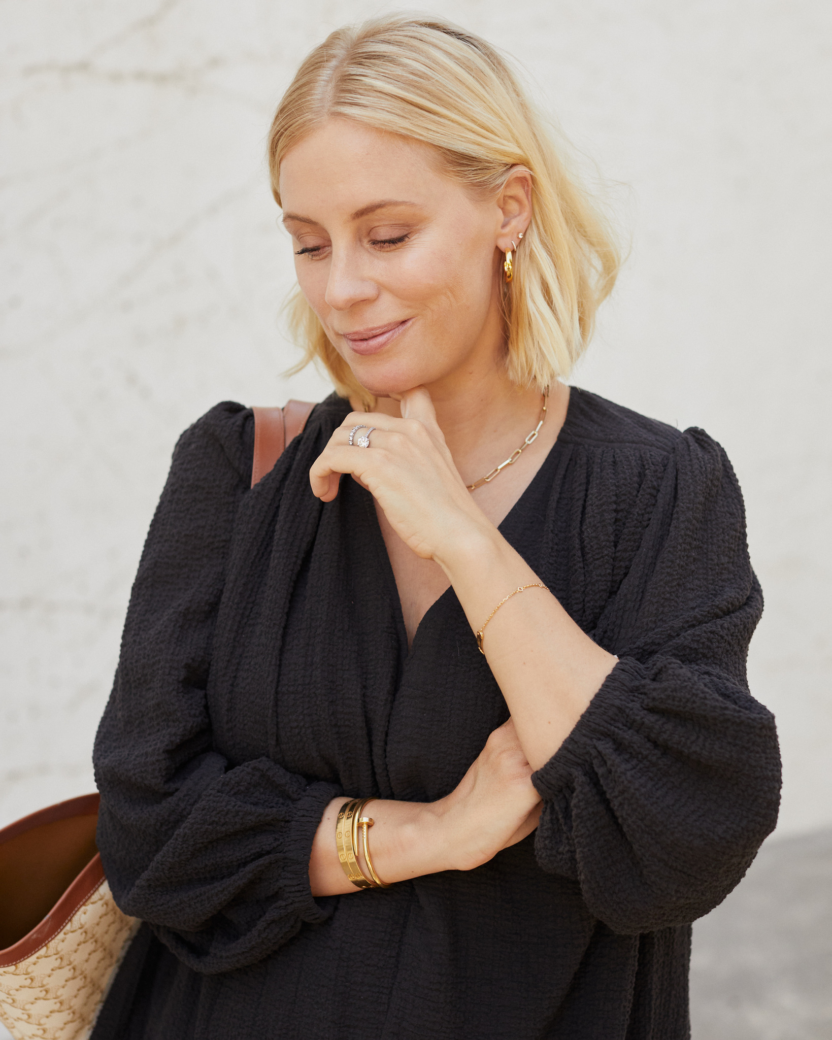 99DF6BDC-CF49-4860-8AF5-0157BBEBAFF1