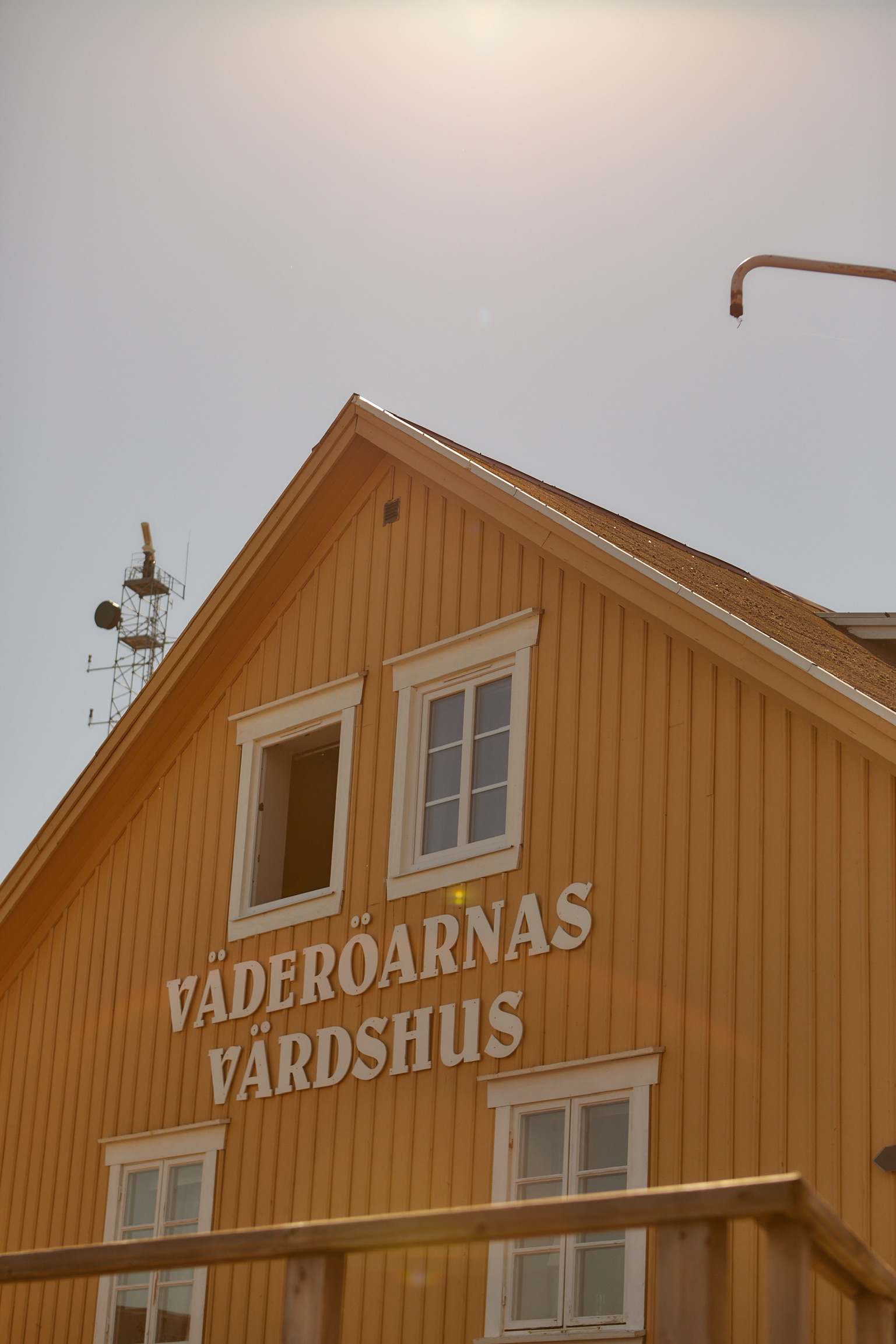 DDC81196-28FB-4F34-A0D7-FB0C2CFF3CF0