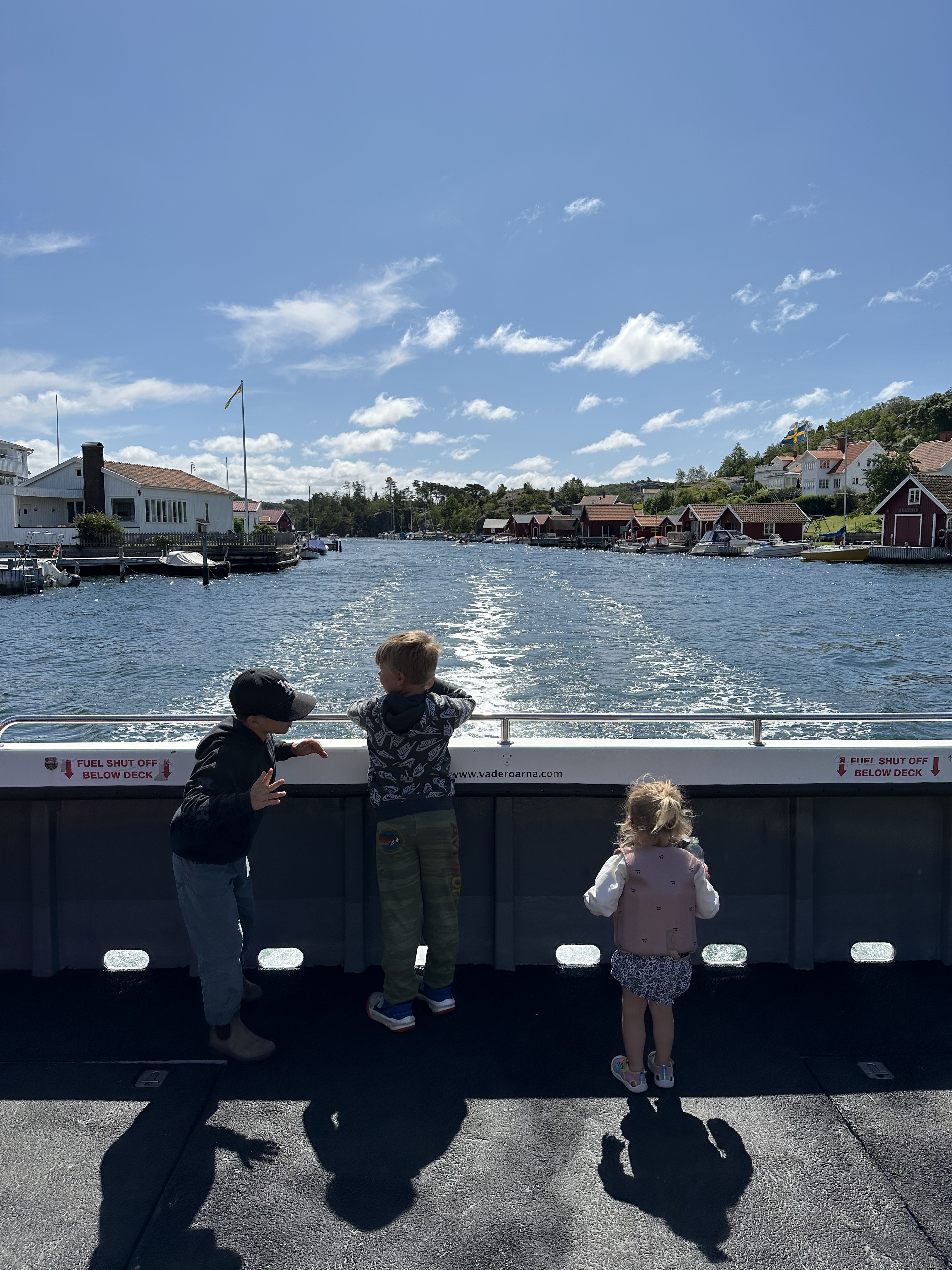 A32A4C6E-EF6D-4B89-ACBC-D2F4E121AC37