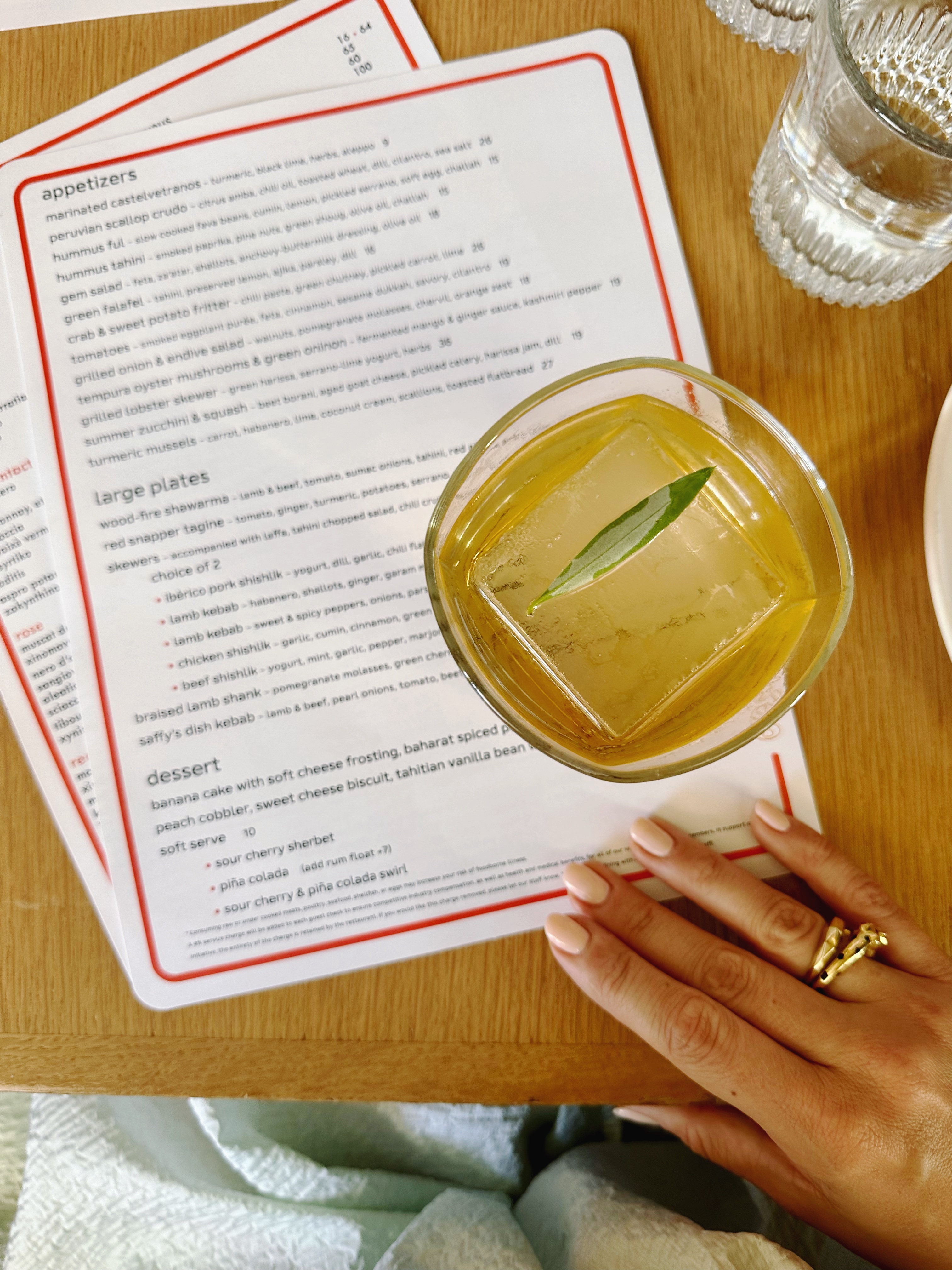 5D6EFE01-E85A-4E31-8725-83220B756869