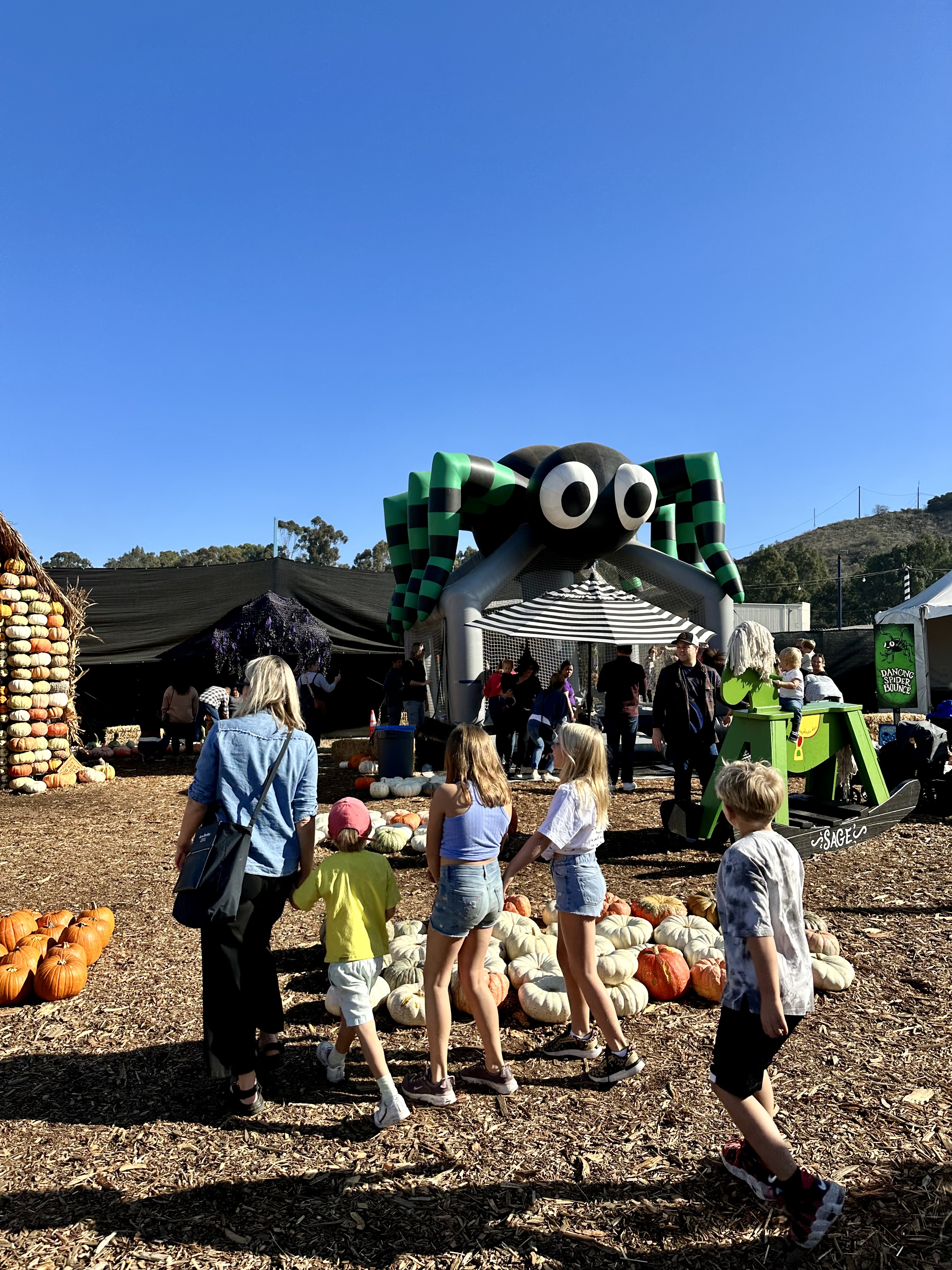 6FB95500-B9BF-4707-8D1C-5DFF38CD6AE0