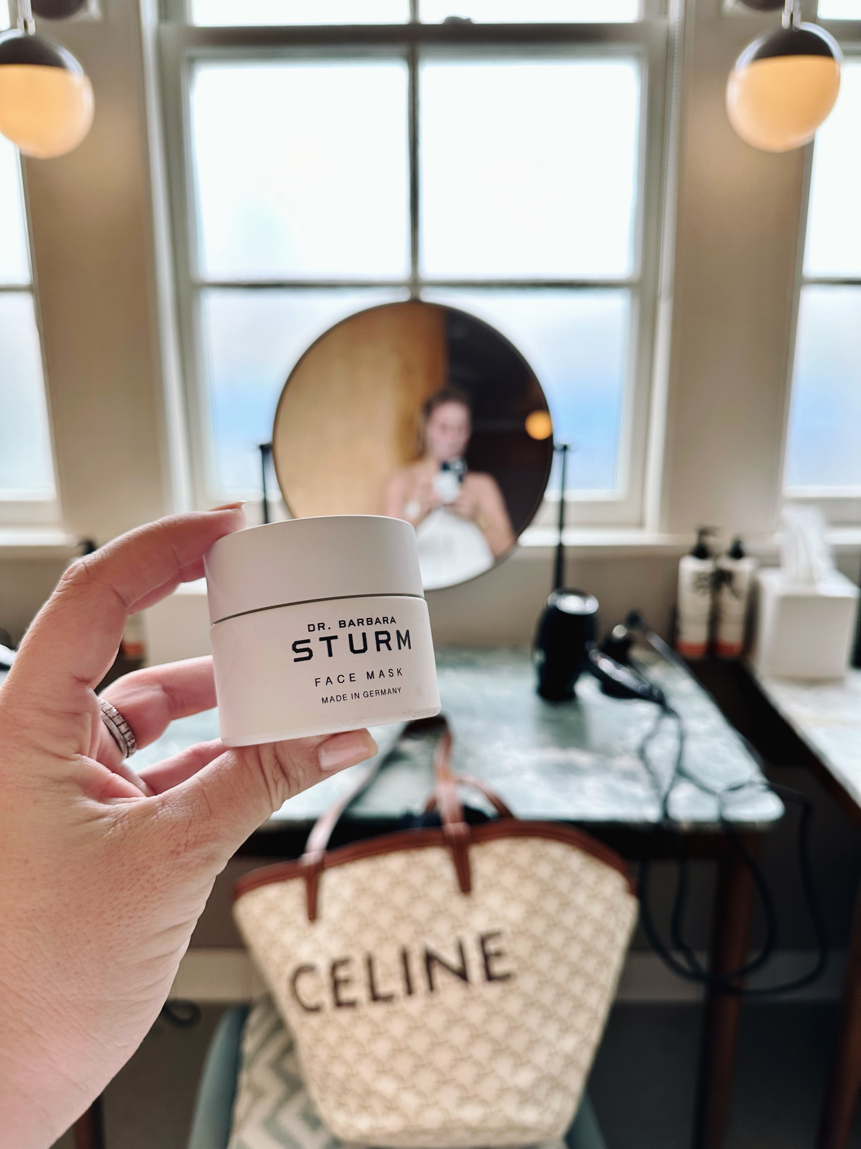 74C59D5E-6B1F-467F-8878-727AE28F1FC0