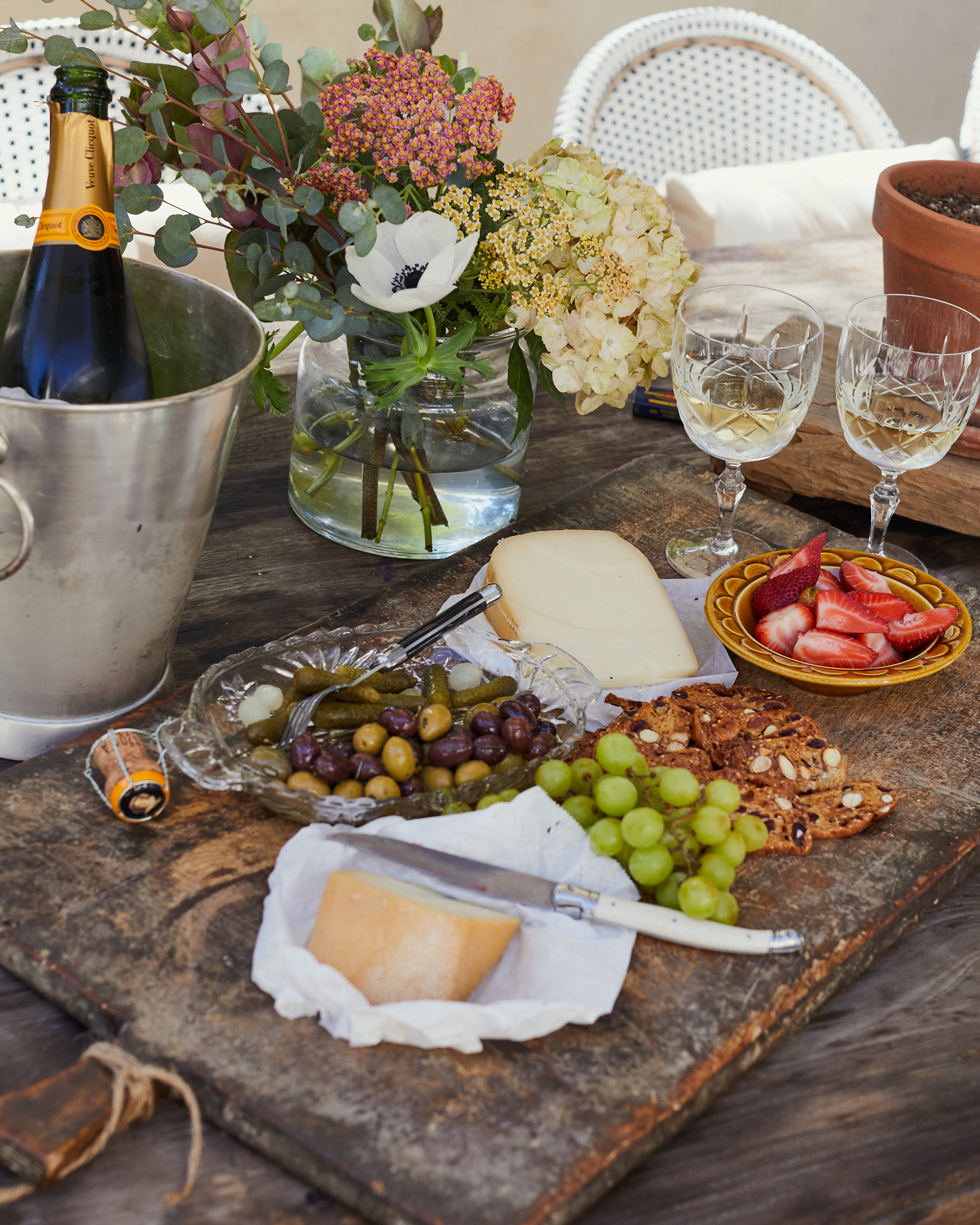 318CB47B-2268-4275-9C7B-7DAD660857EE