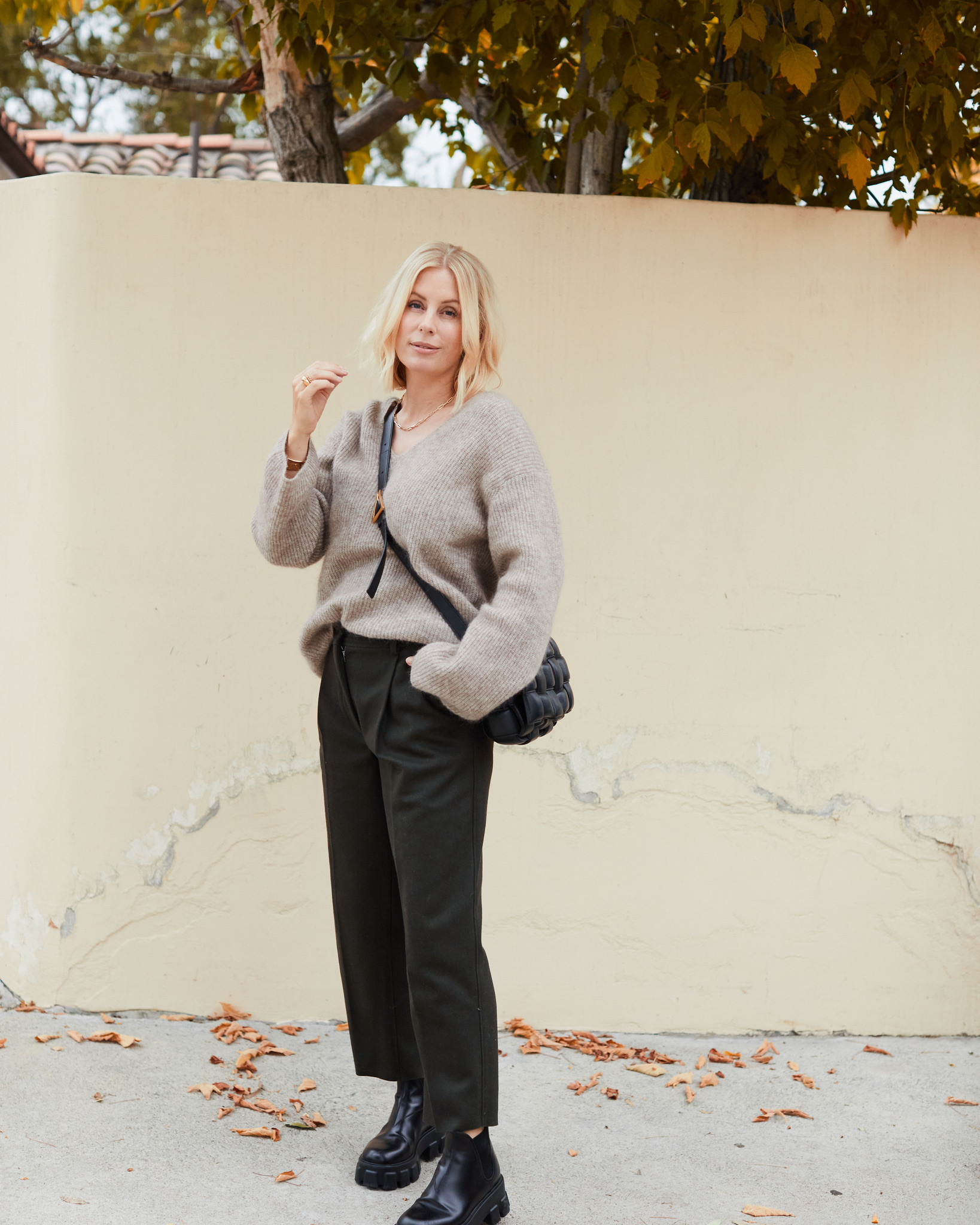 3B9DBC1B-2BD3-4C6A-83F9-56BE610F1261