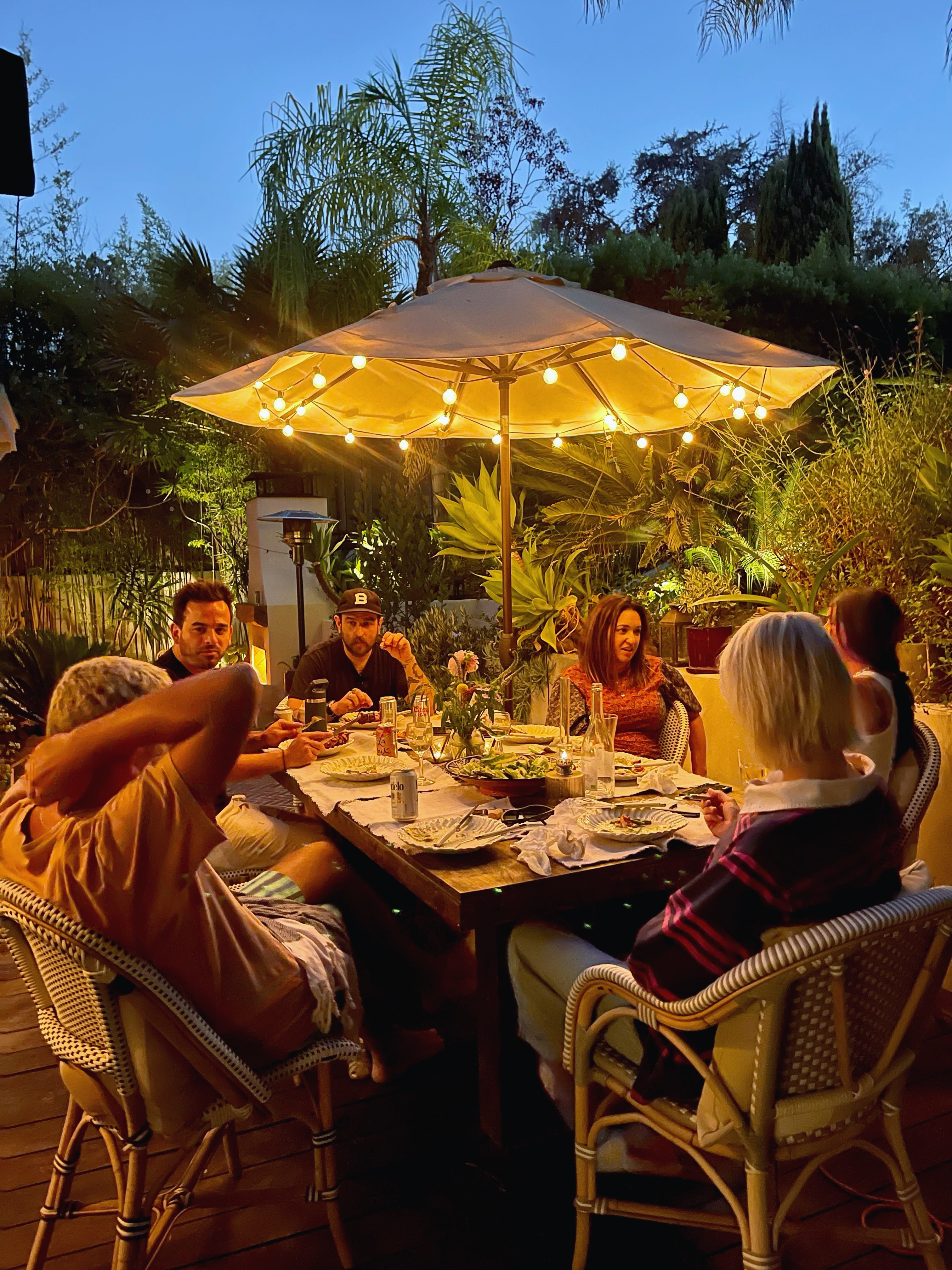 0168C8A2-CFE4-414A-B192-917D4309E1F1