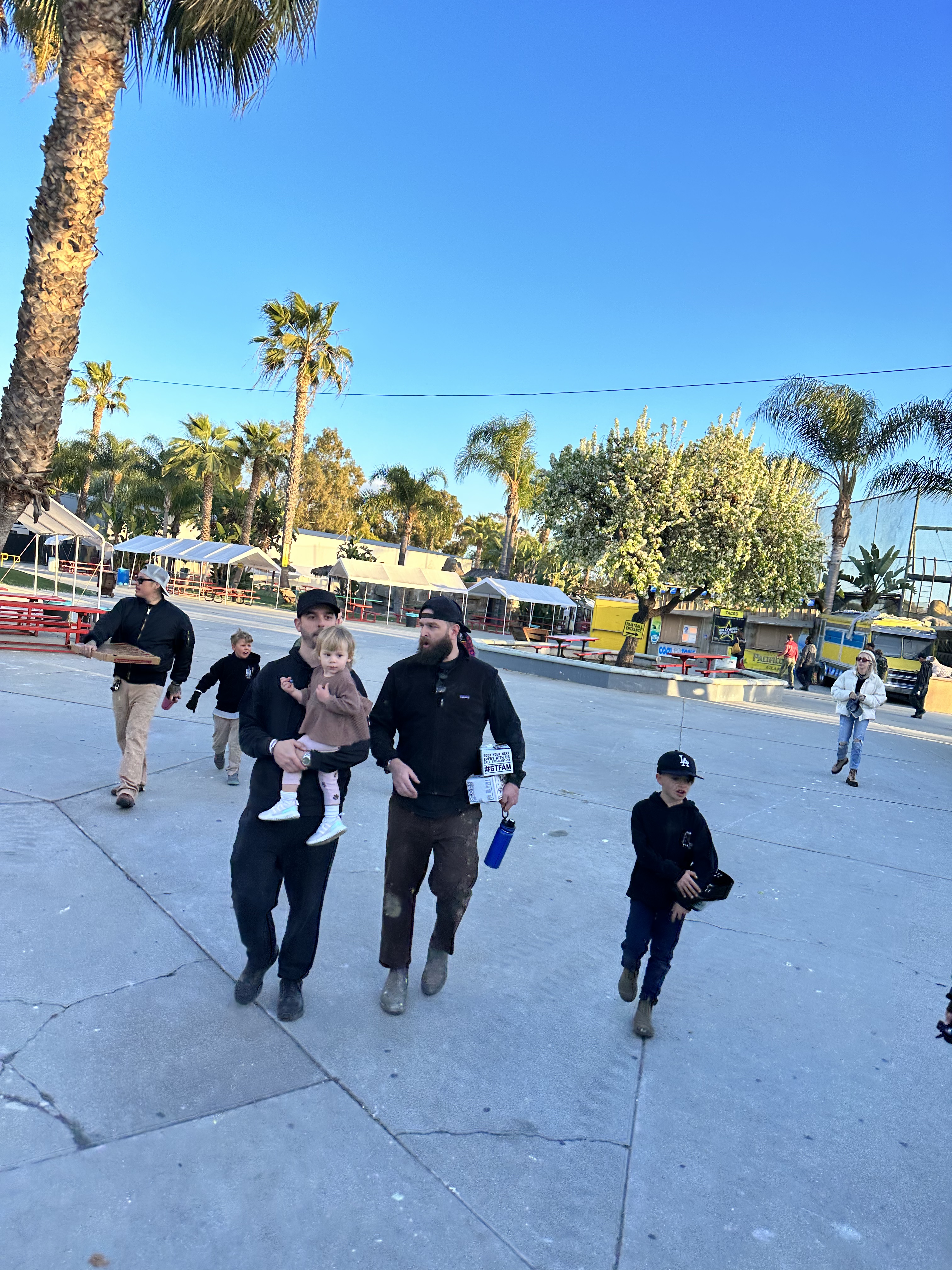 B6607EF0-1702-4107-BE56-8C2564A75E49