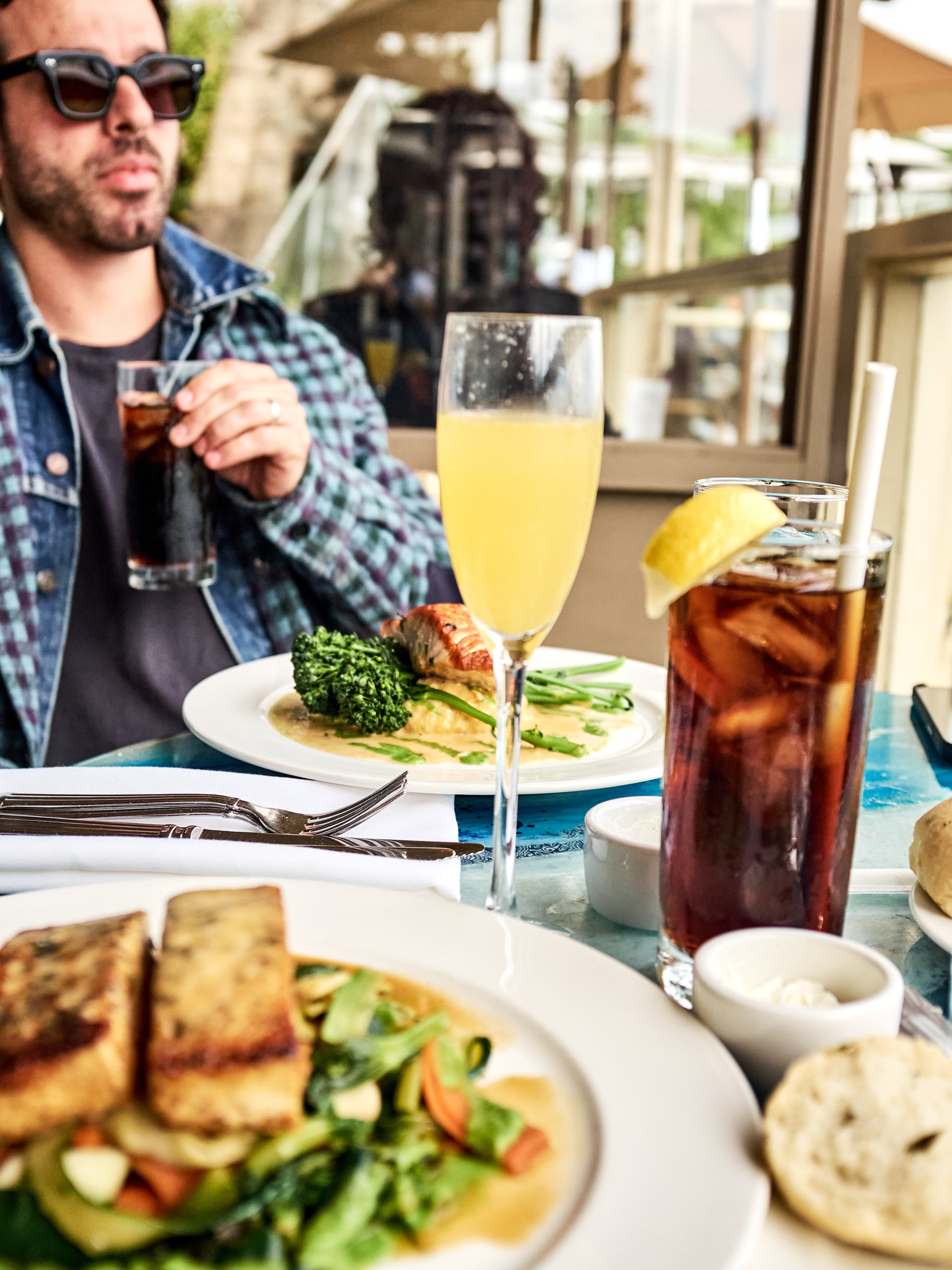 5B552BE9-4696-4EFD-BEAB-84FF2F27C896