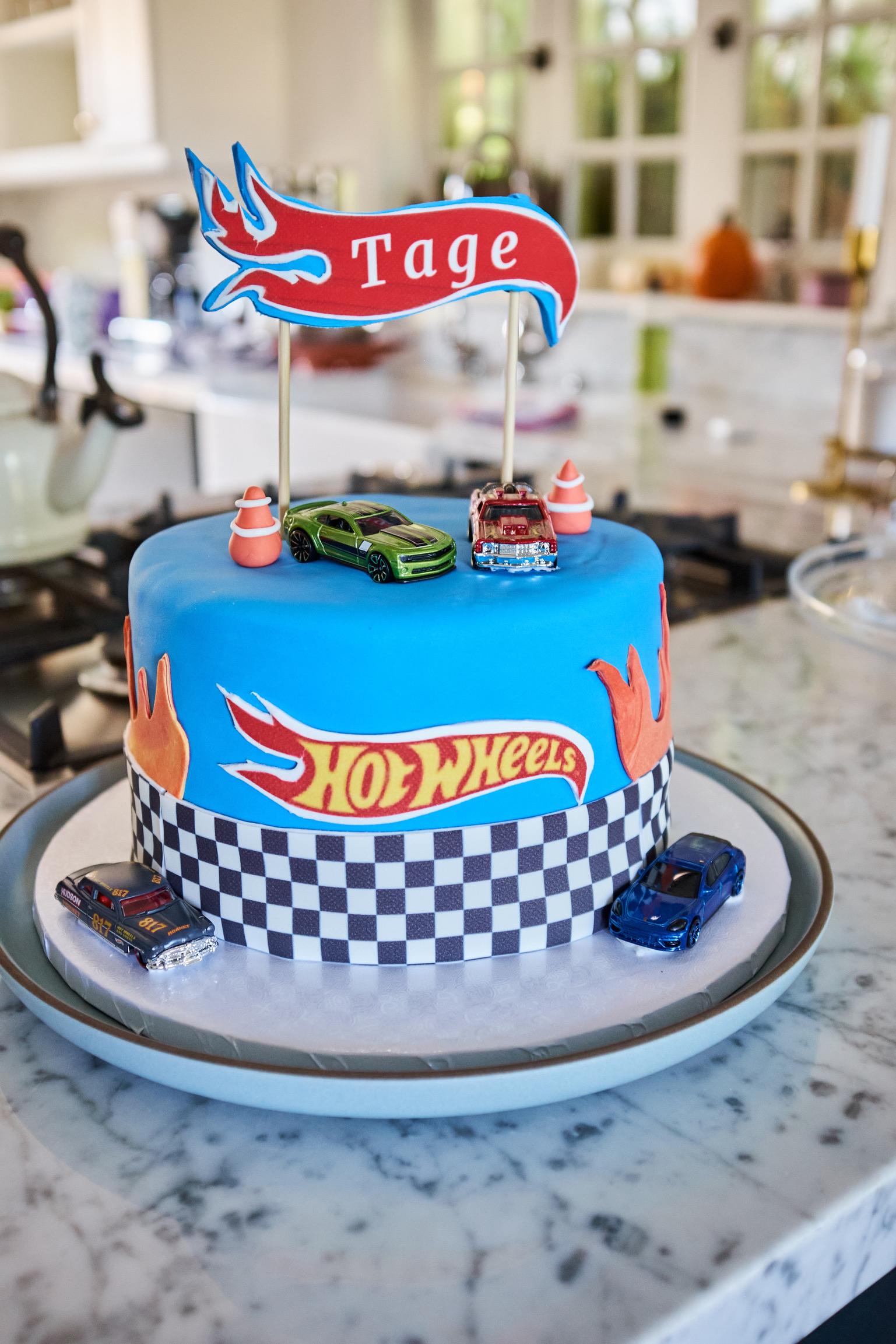 1ADED5A9-D041-4E70-BA77-0761938129A1