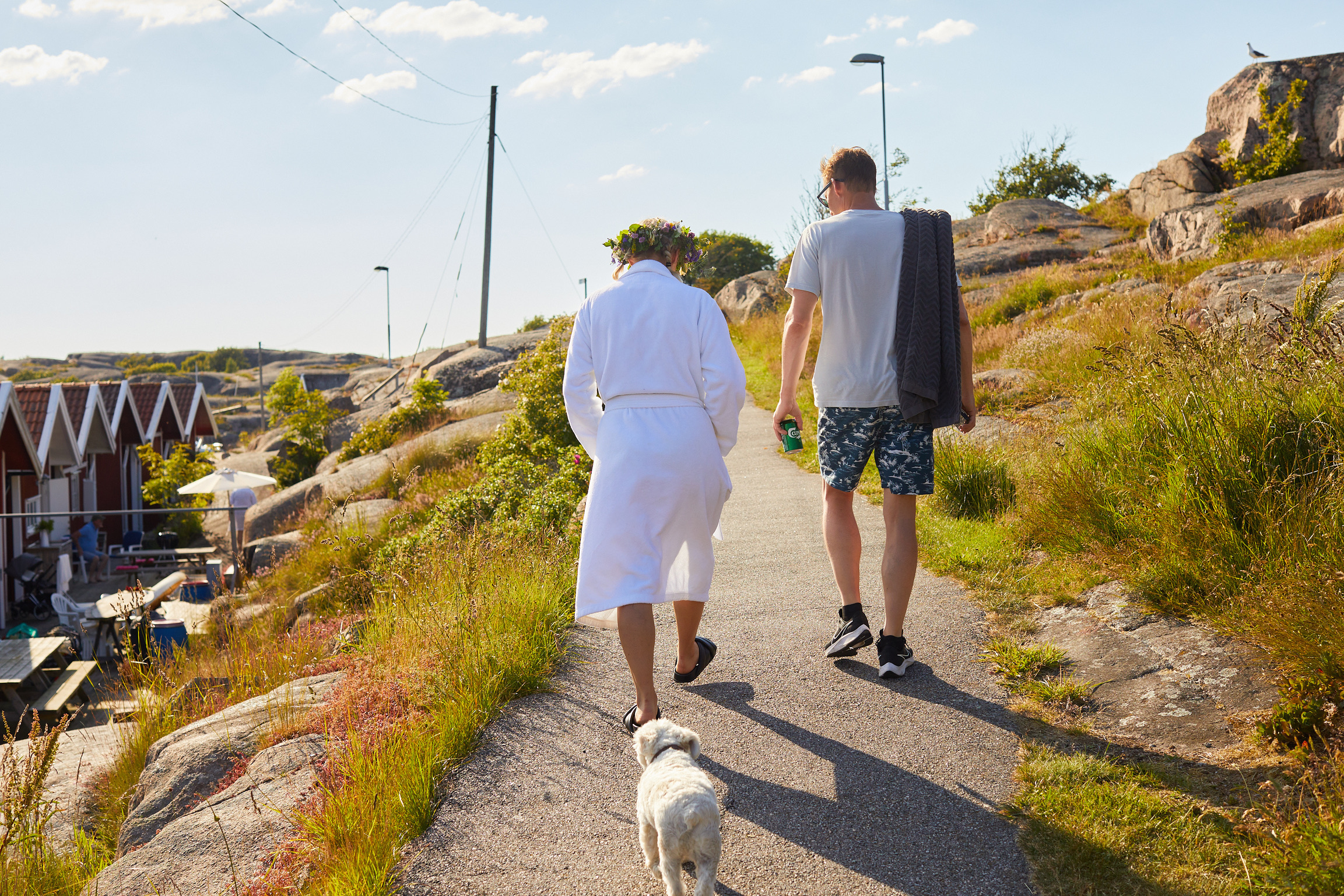 4EB6D896-8D76-48AD-8034-38384D2DF563