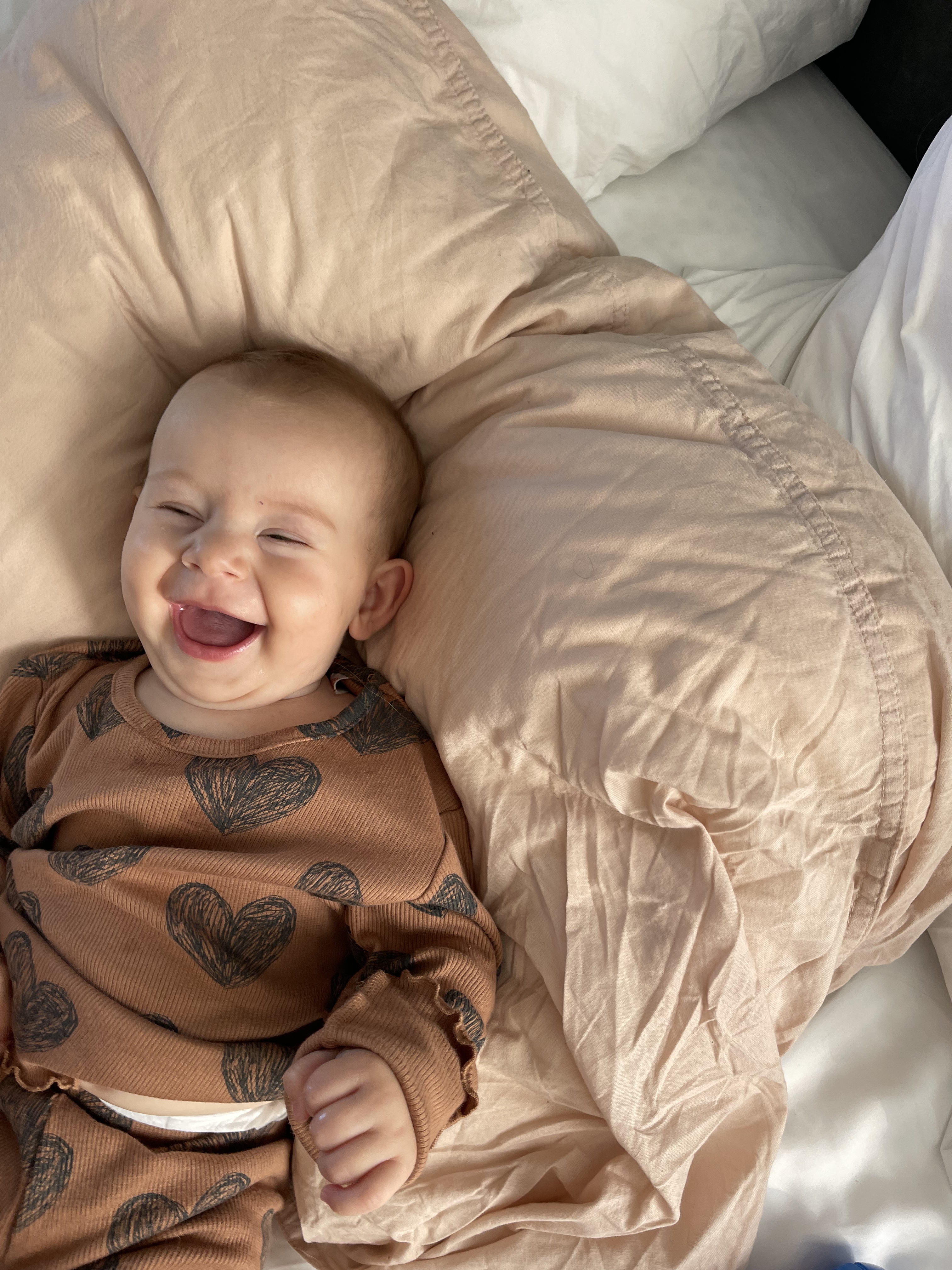 694FE52D-EE14-4039-9E3D-D5C000CF9B67