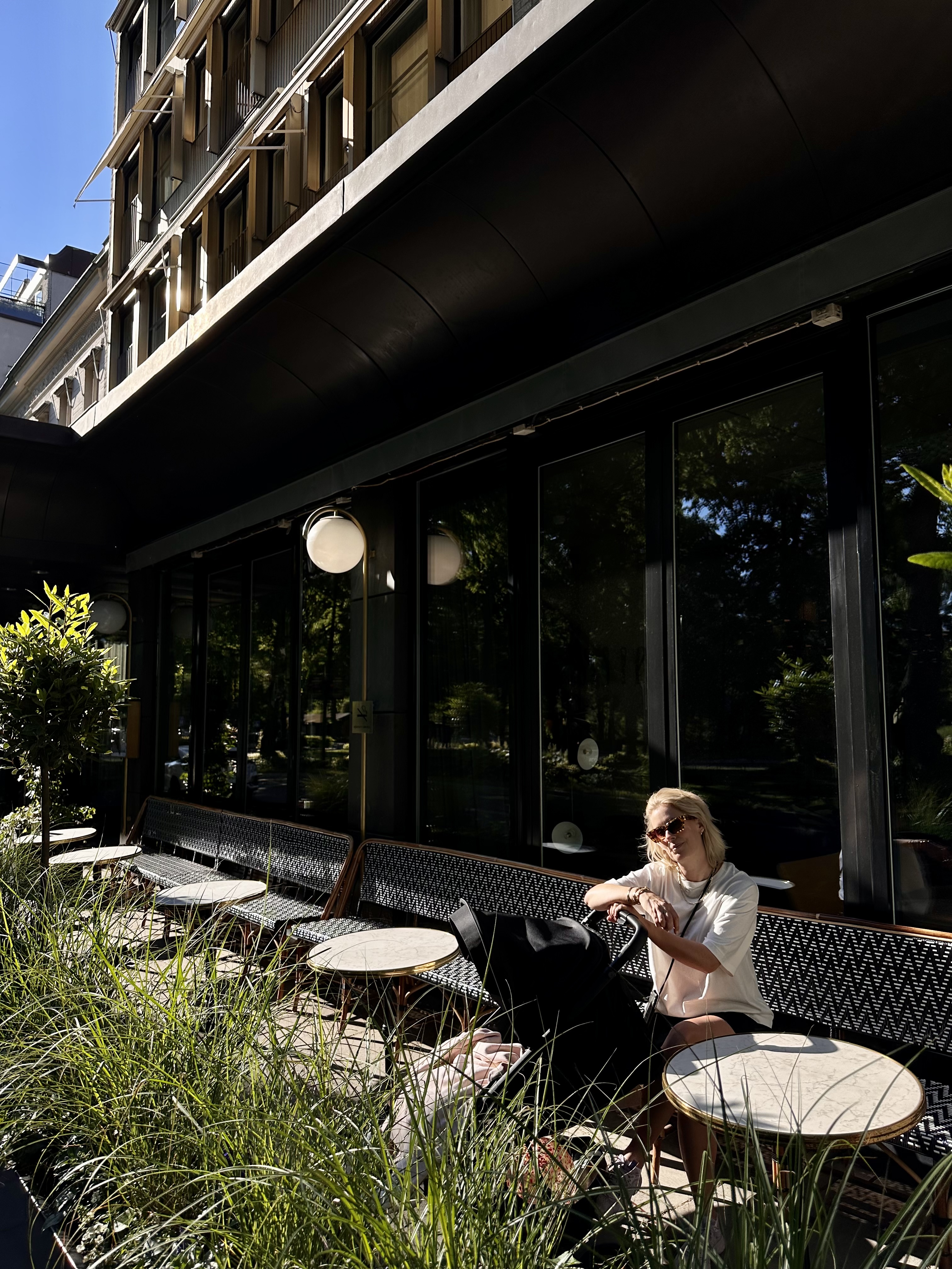 36D00686-90B3-403D-9BDE-3C274ED08F8E