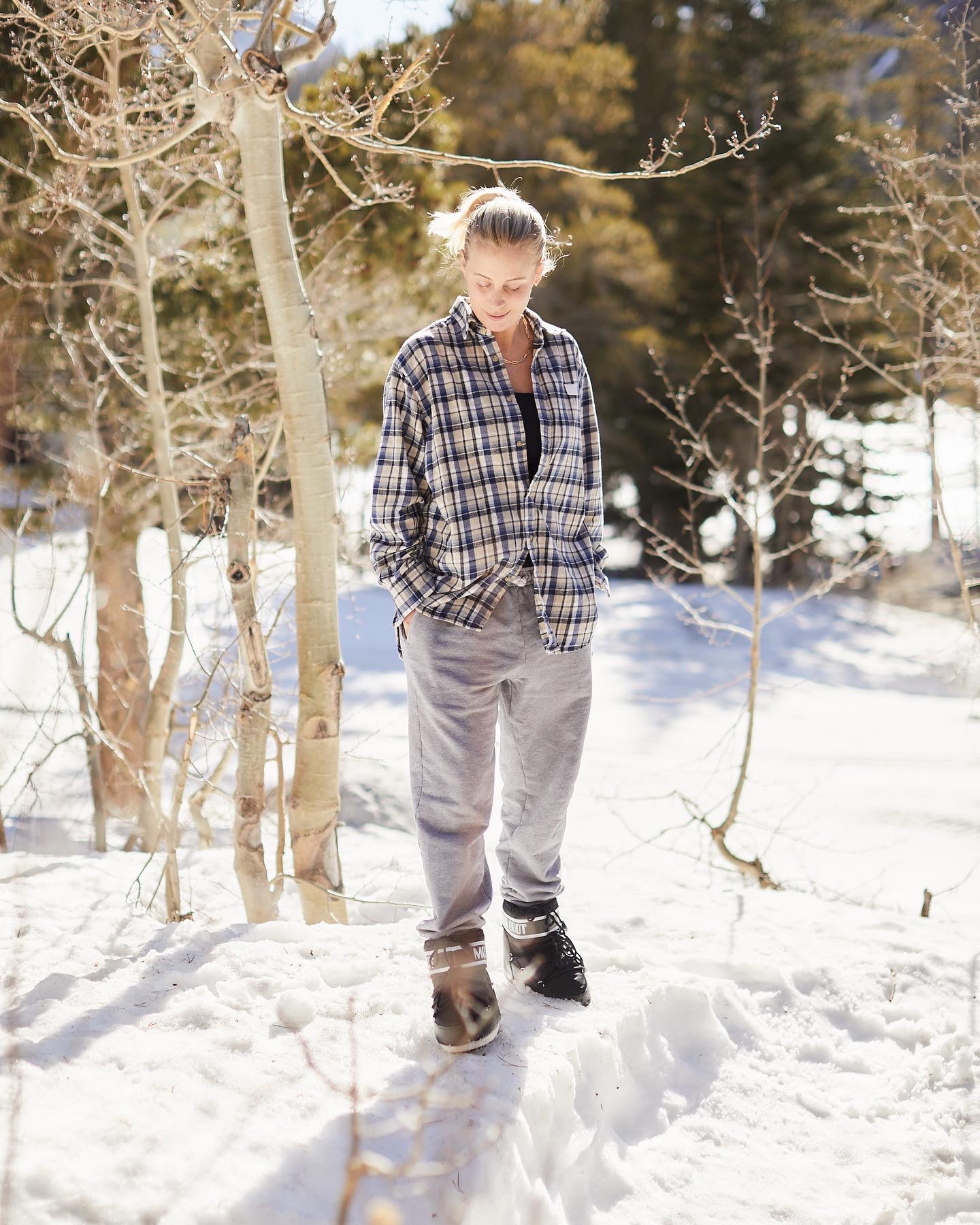 639A7A9E-0B7D-414A-9459-0F72497B0D89