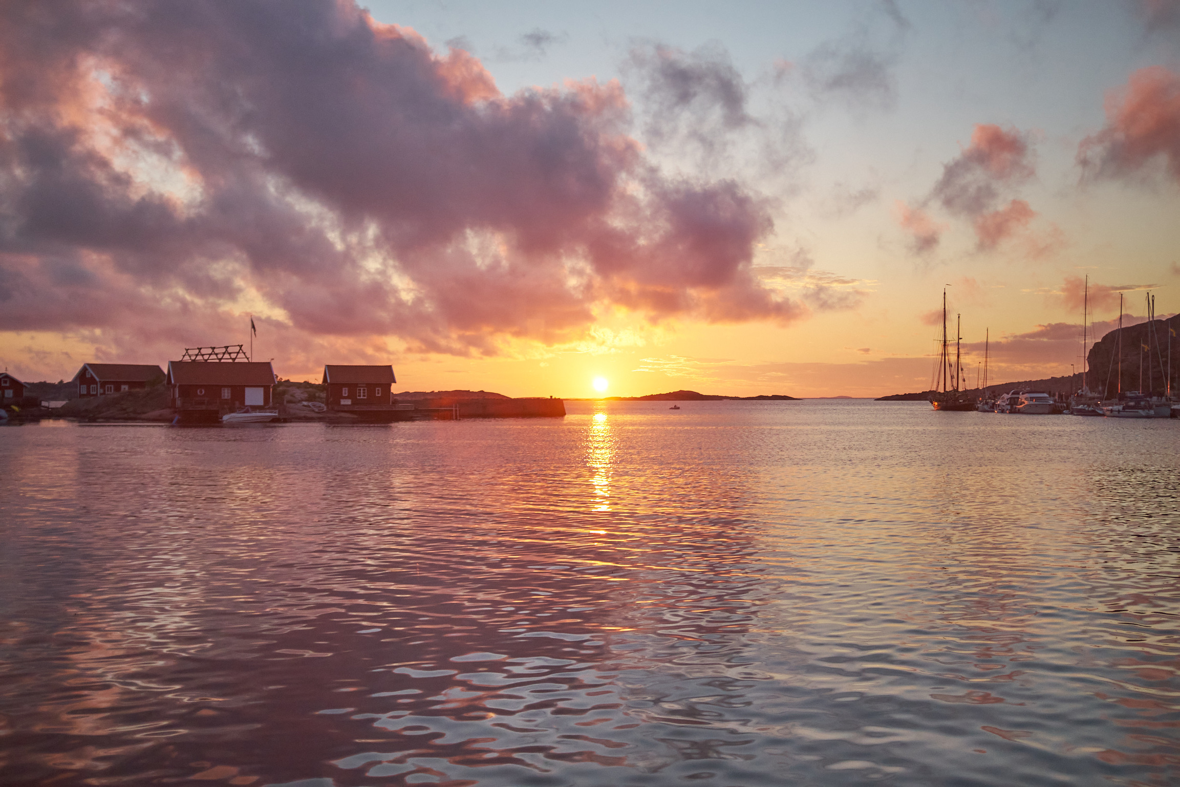 E3325AED-5D58-4D2E-8A17-2CF2BEE851DC