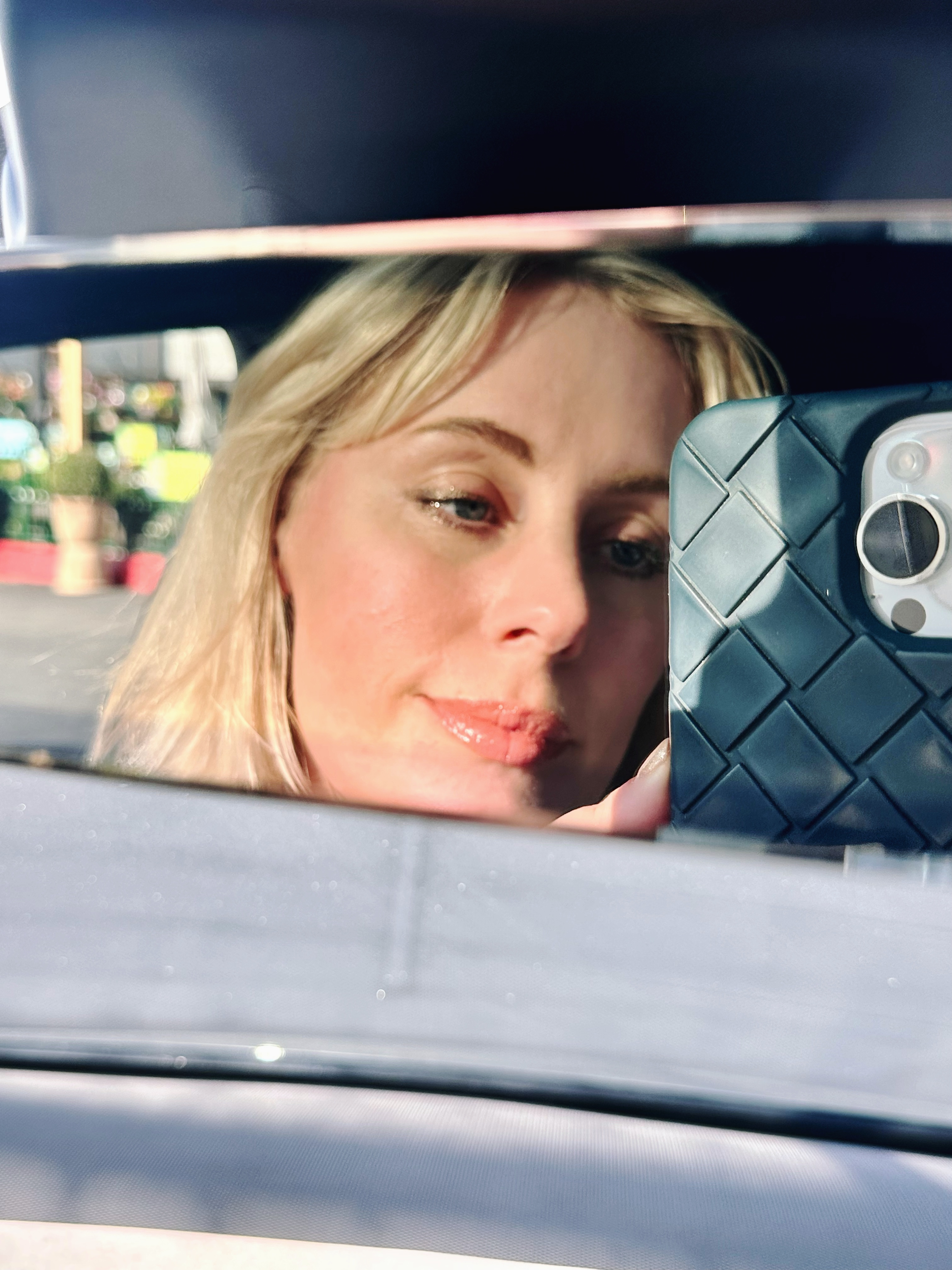 2B18B026-1A54-44DF-AE5F-3763B4BEF527