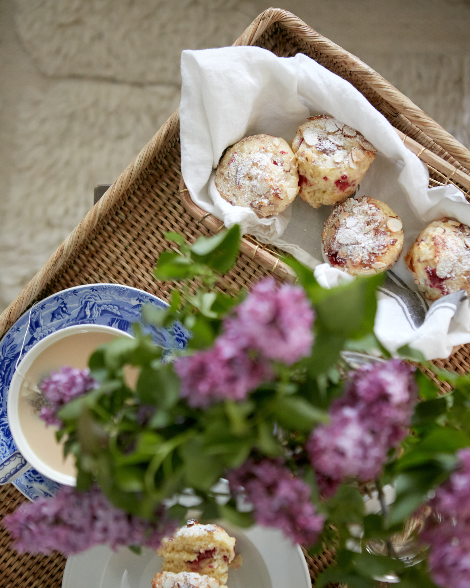 CF08536F-3B12-4B3E-9ED7-3C55C3BA262E